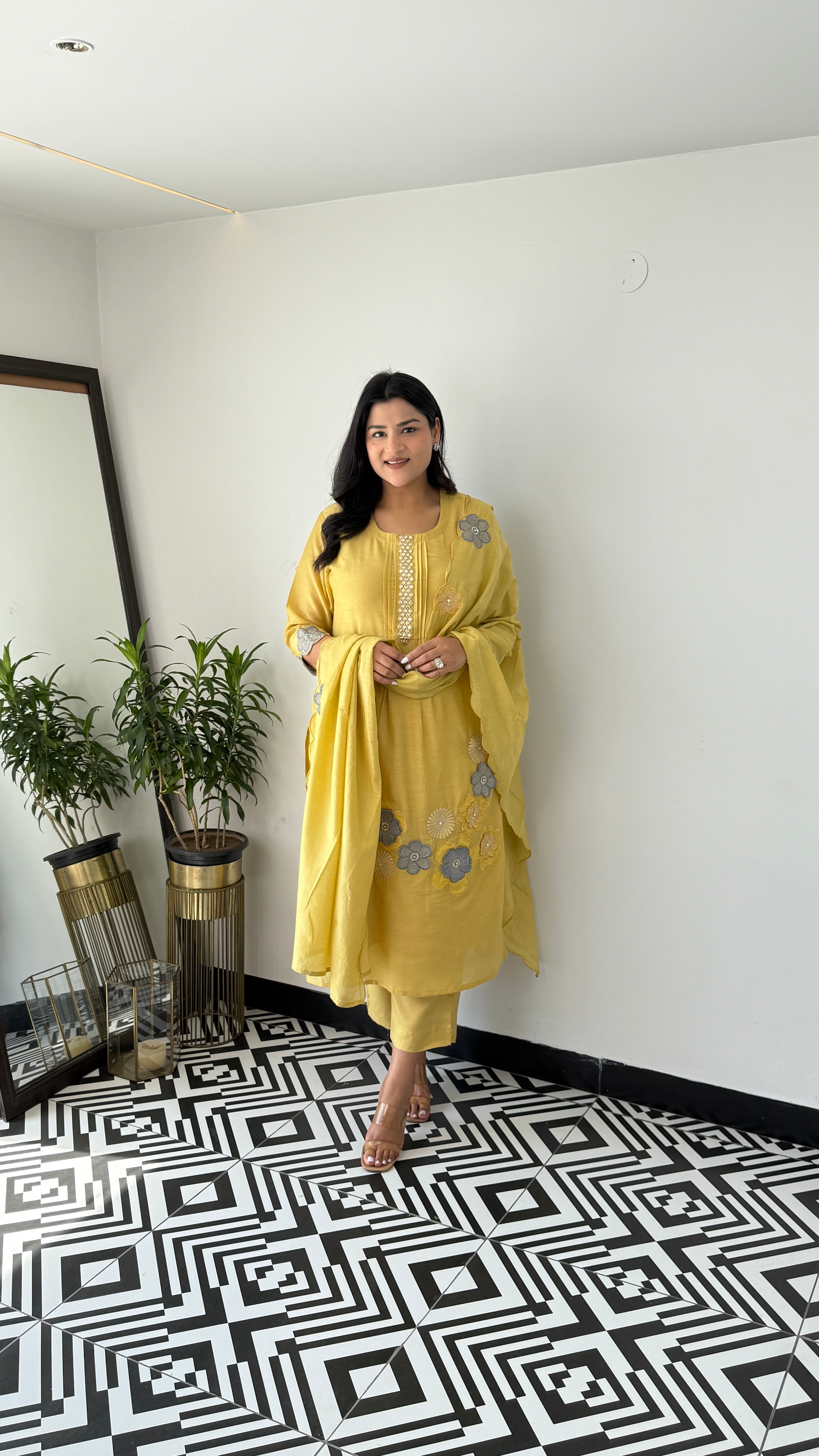 Golden Flower Appliqué Premium Suit Set