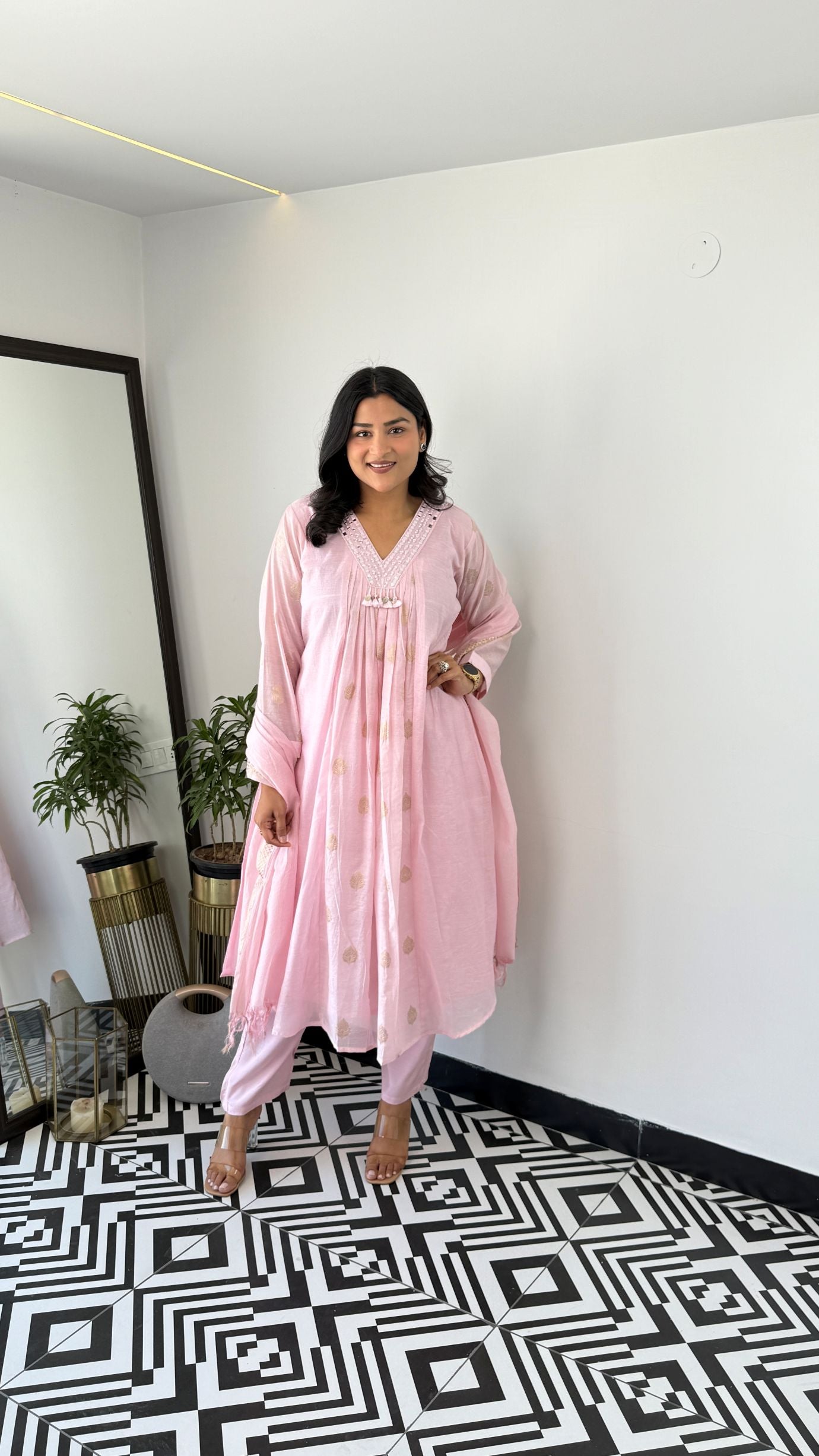 Aasma Pink Suit Set