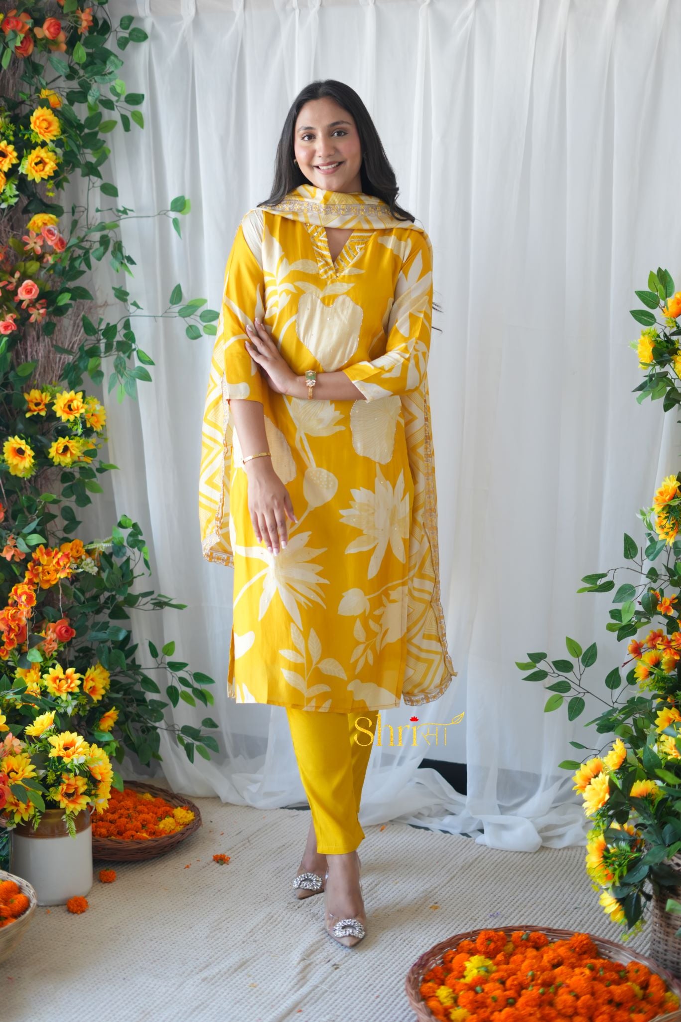 Anouk Yellow Suit Set