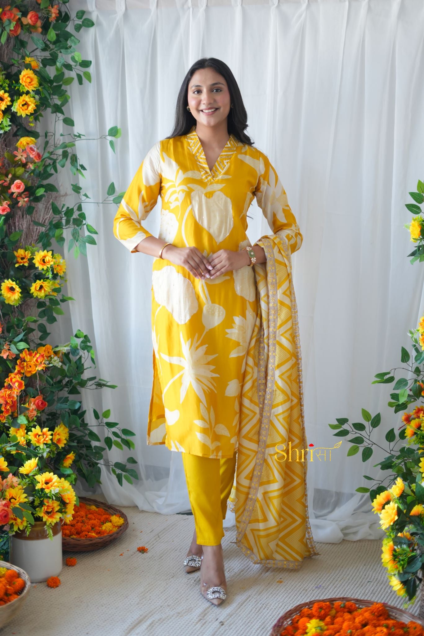 Anouk Yellow Suit Set