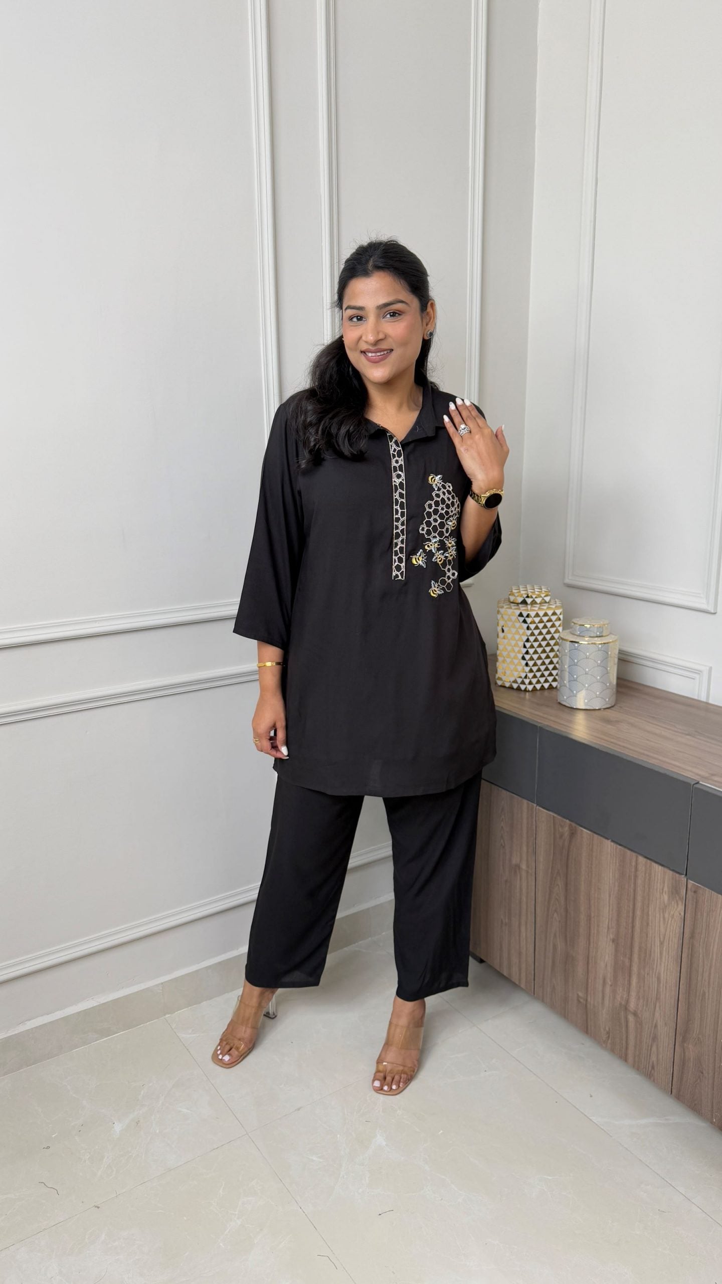 Black Honey Bee Kurta Pants