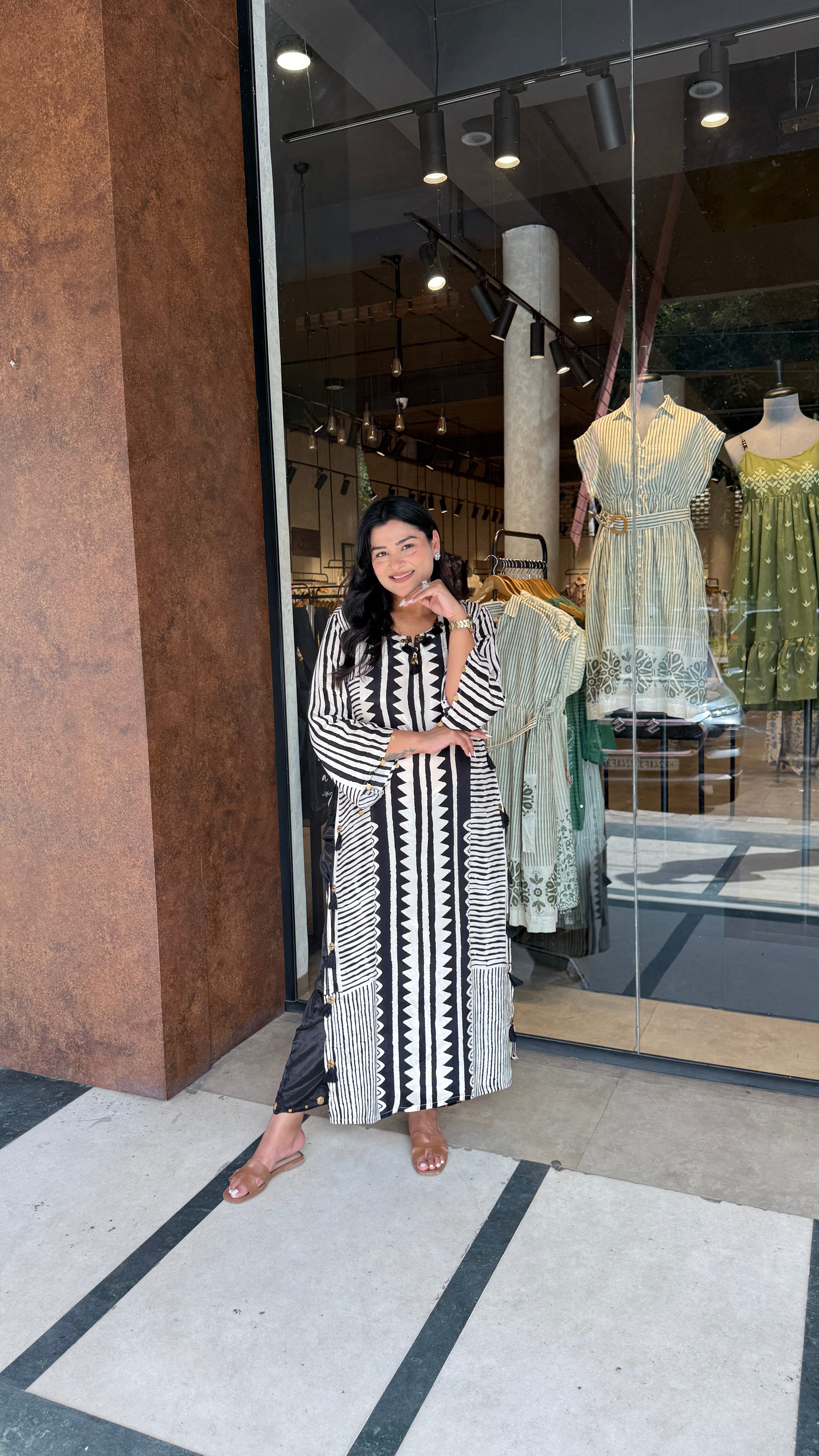 Black Cone Crepe Kurta Pants
