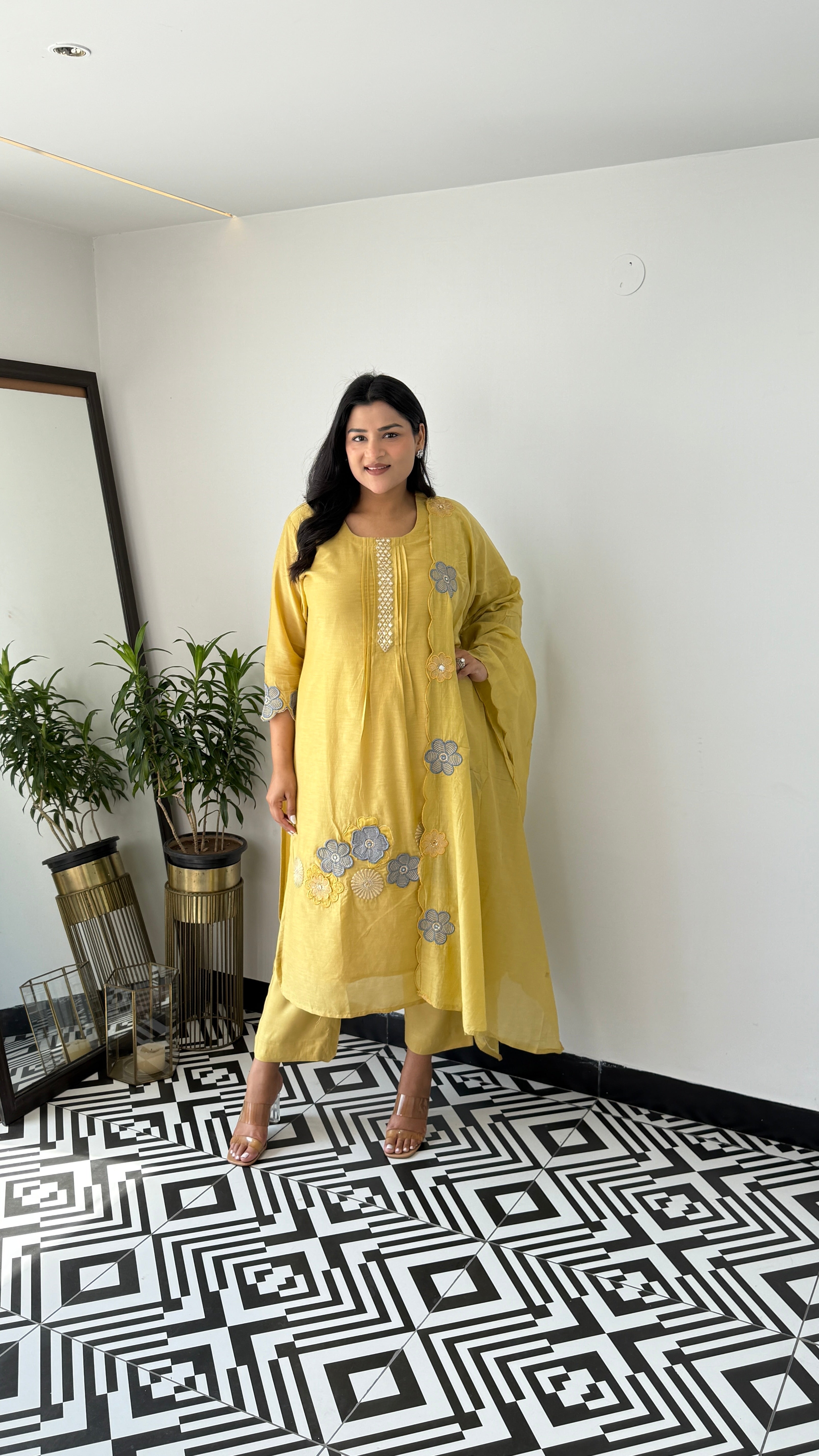 Golden Flower Appliqué Premium Suit Set