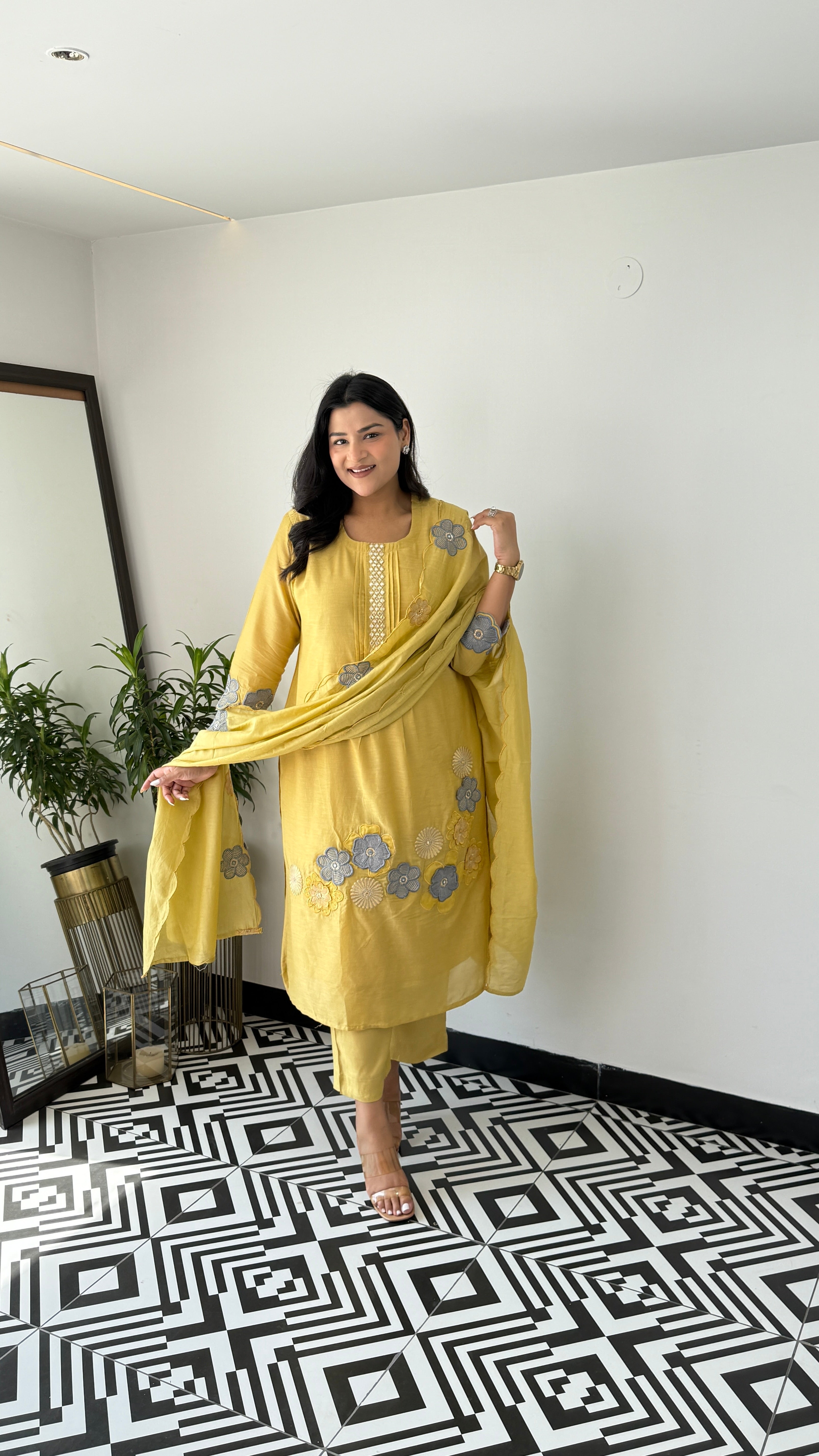 Golden Flower Appliqué Premium Suit Set