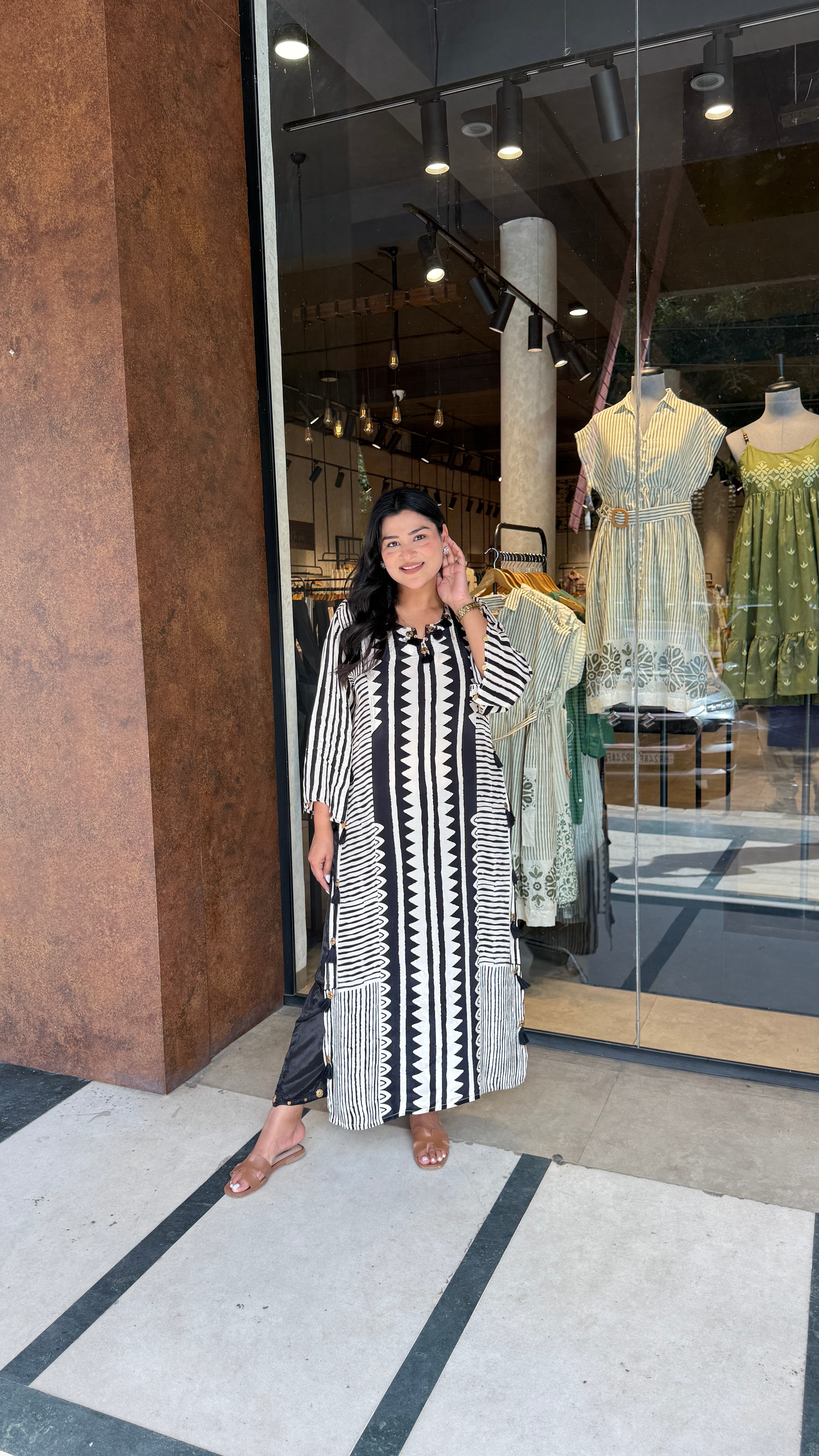 Black Cone Crepe Kurta Pants