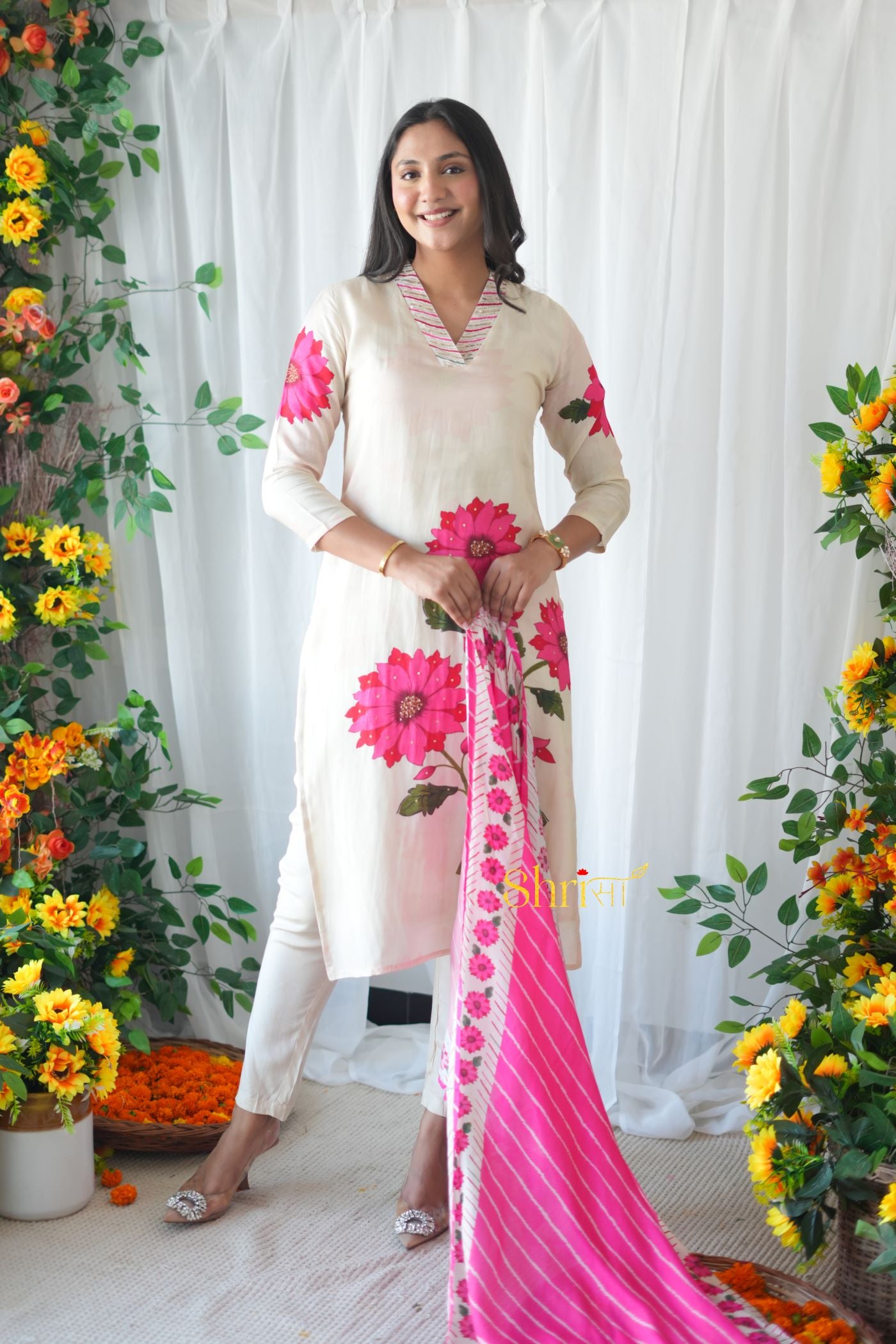 Flower Motife Suit Set