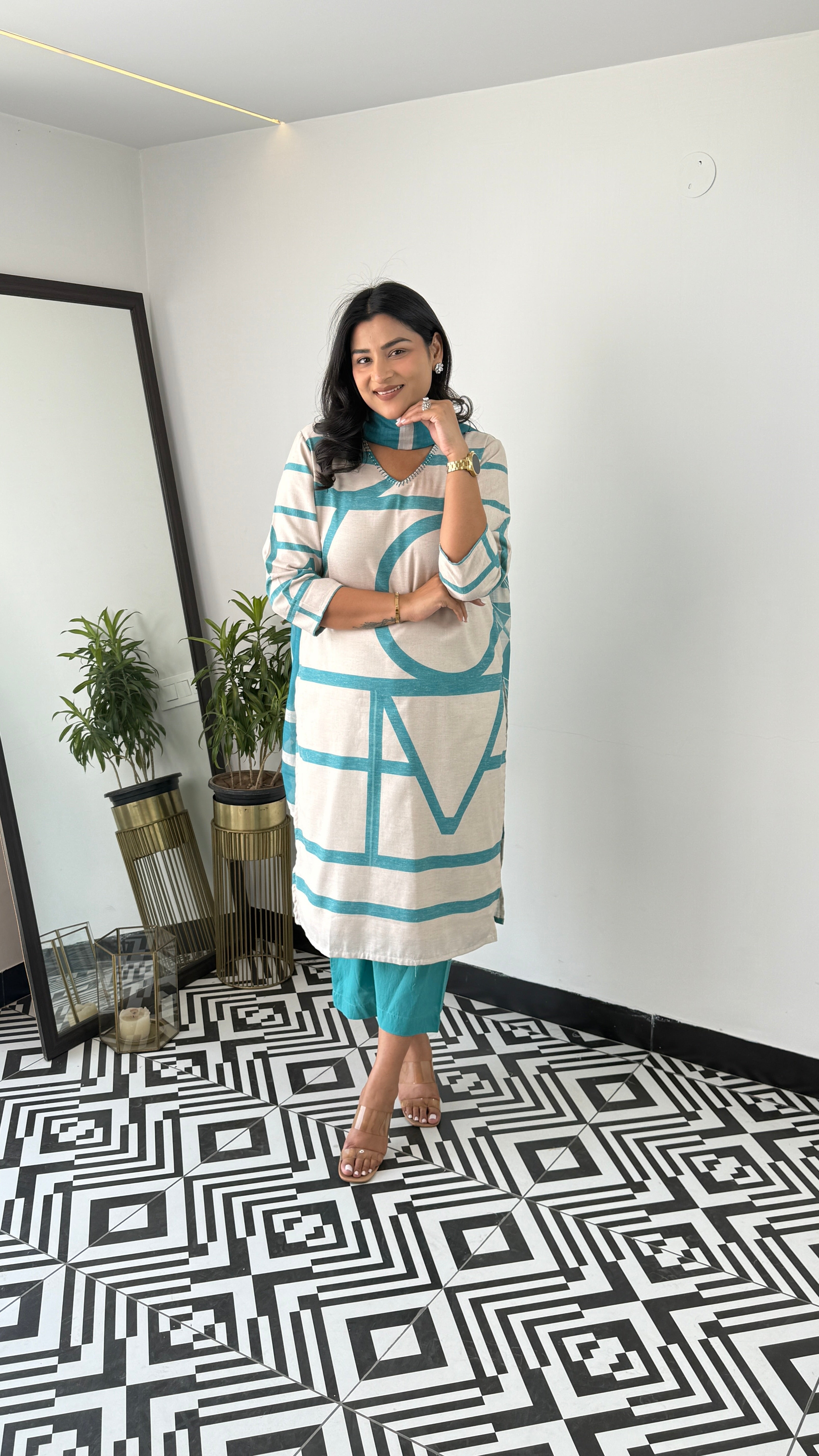 ⁠Textile Turquoise Geometric Suit Set 