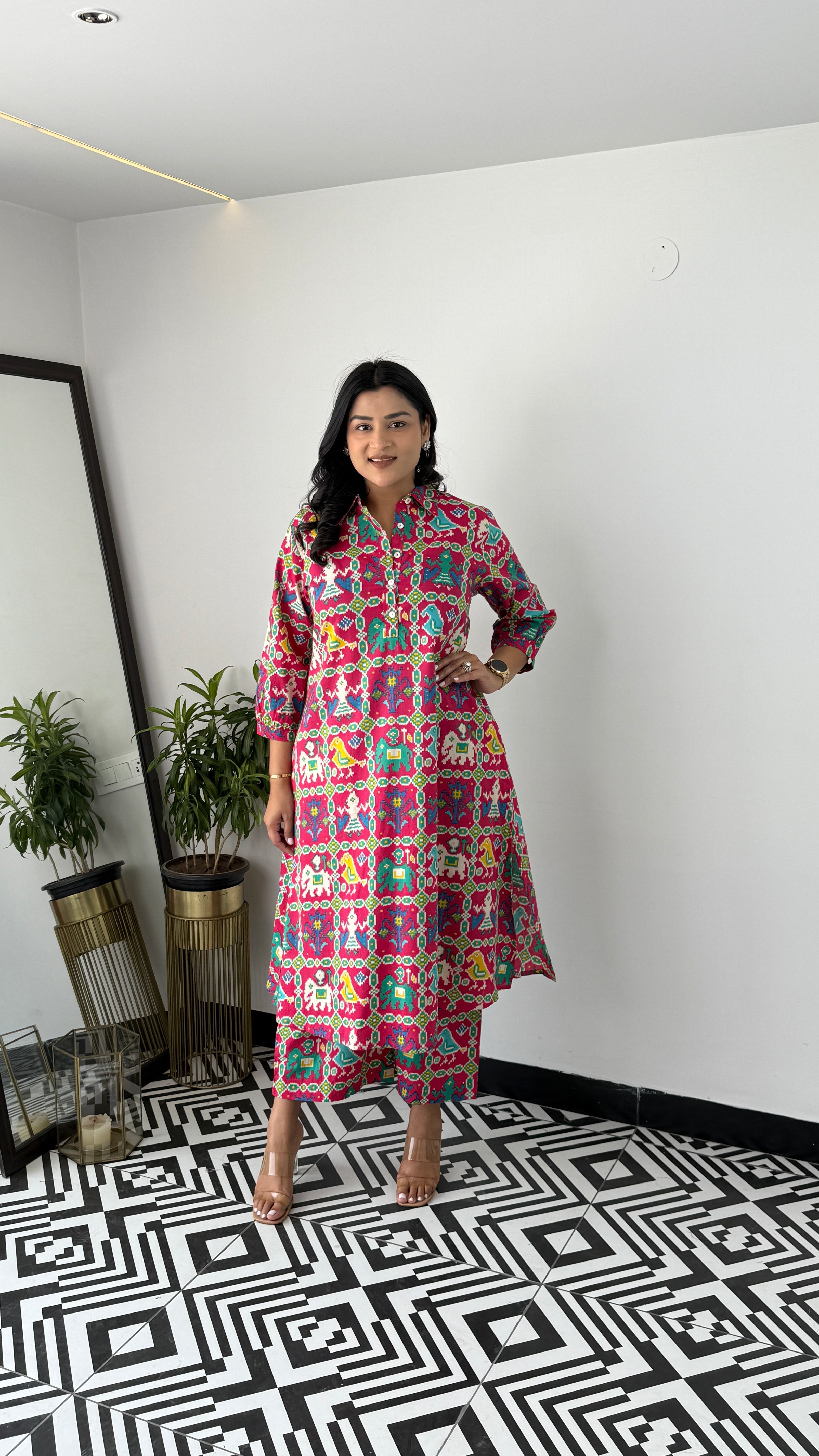 Meher Pink Patola Kurta Pants