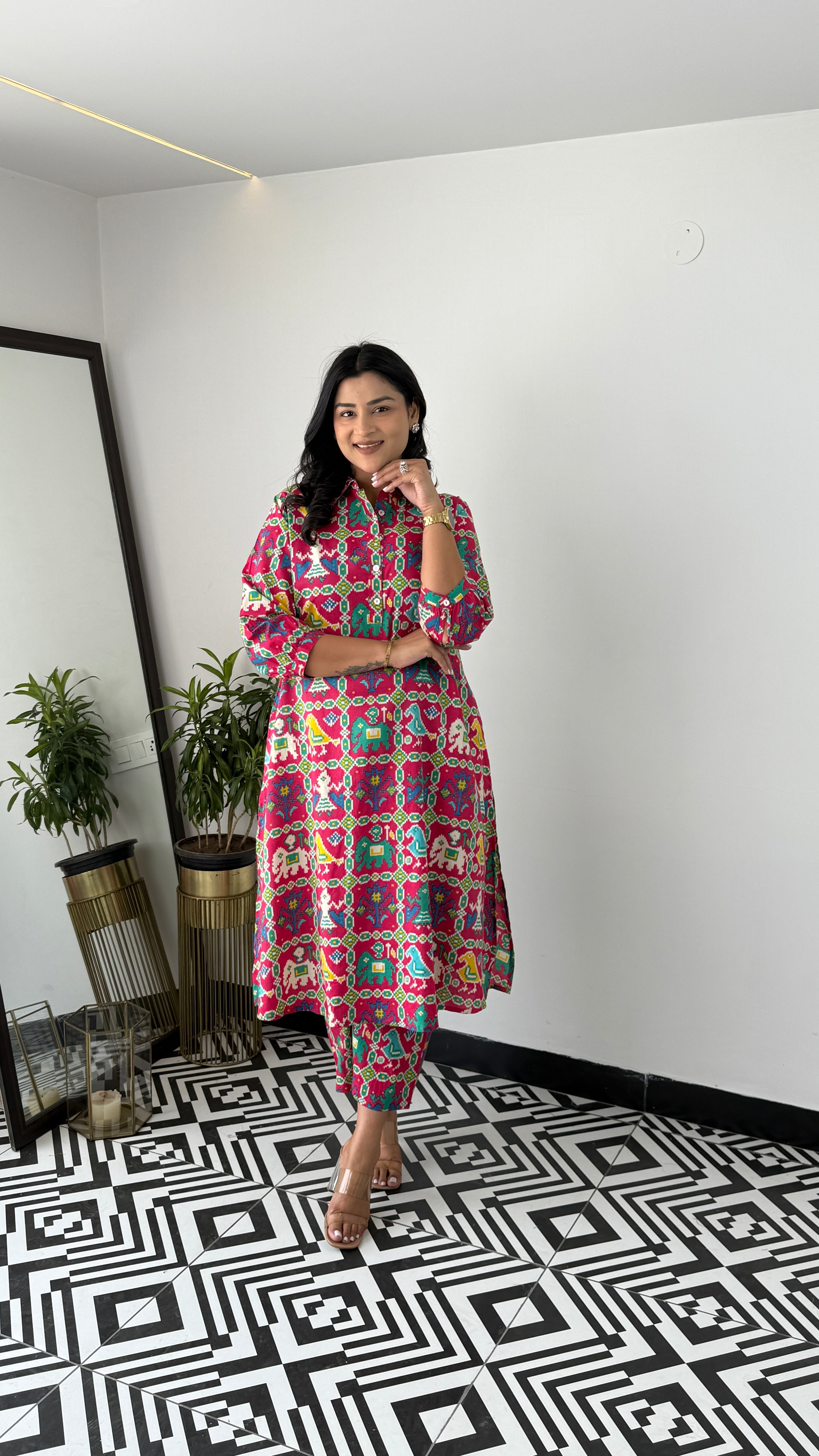 Meher Pink Patola Kurta Pants