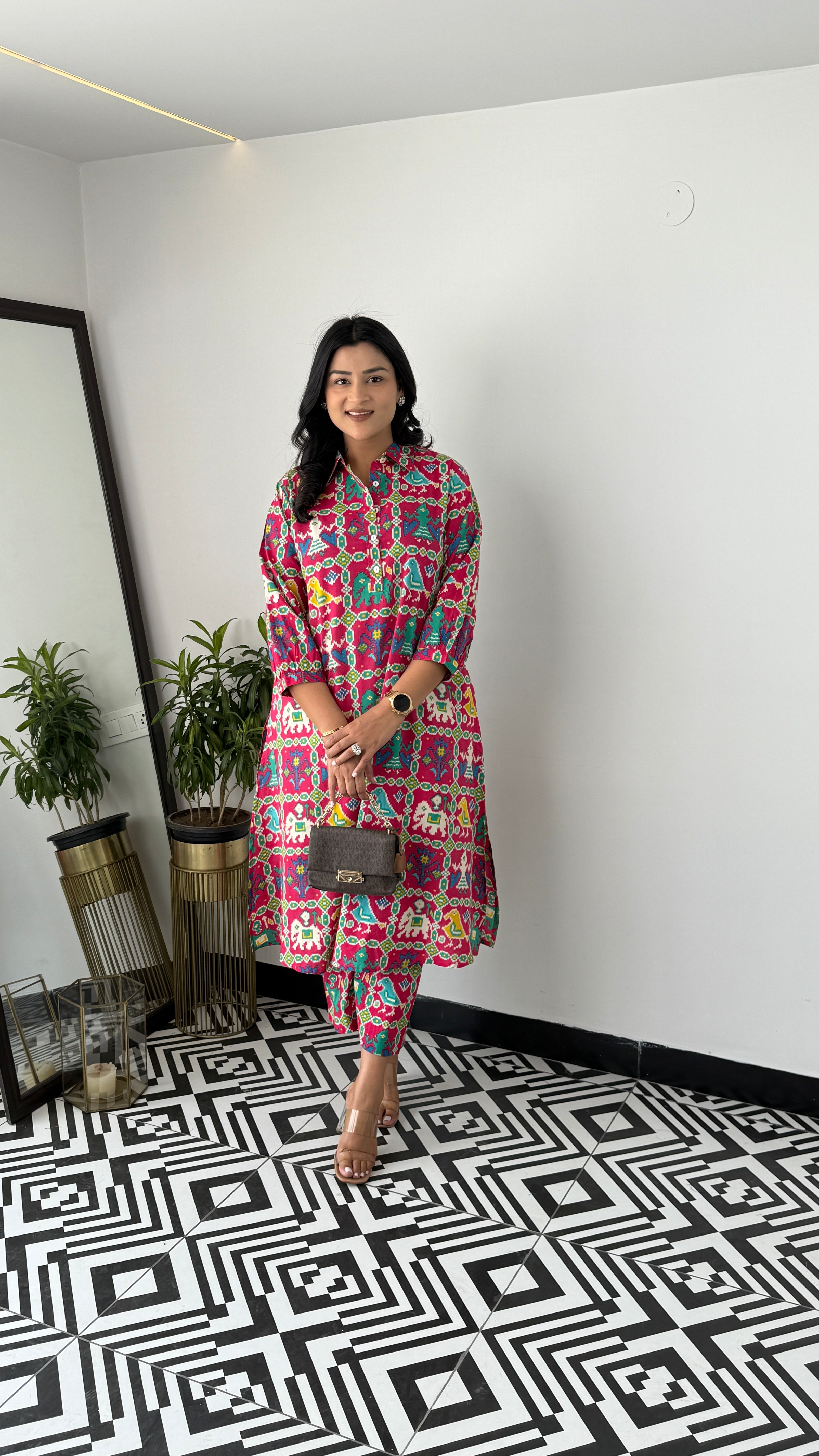 Meher Pink Patola Kurta Pants