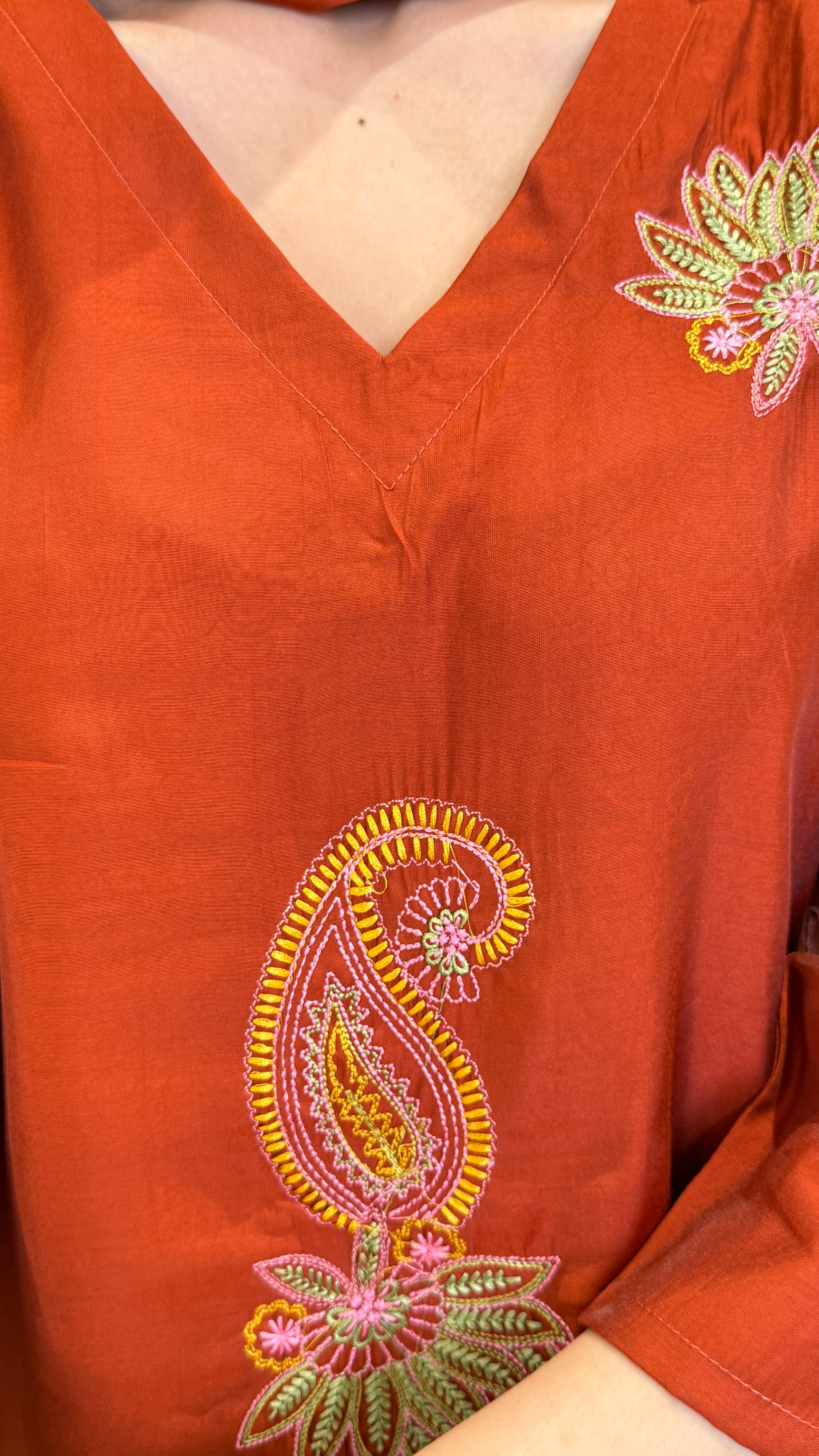 Ambi Threadwork Rust Suit Se