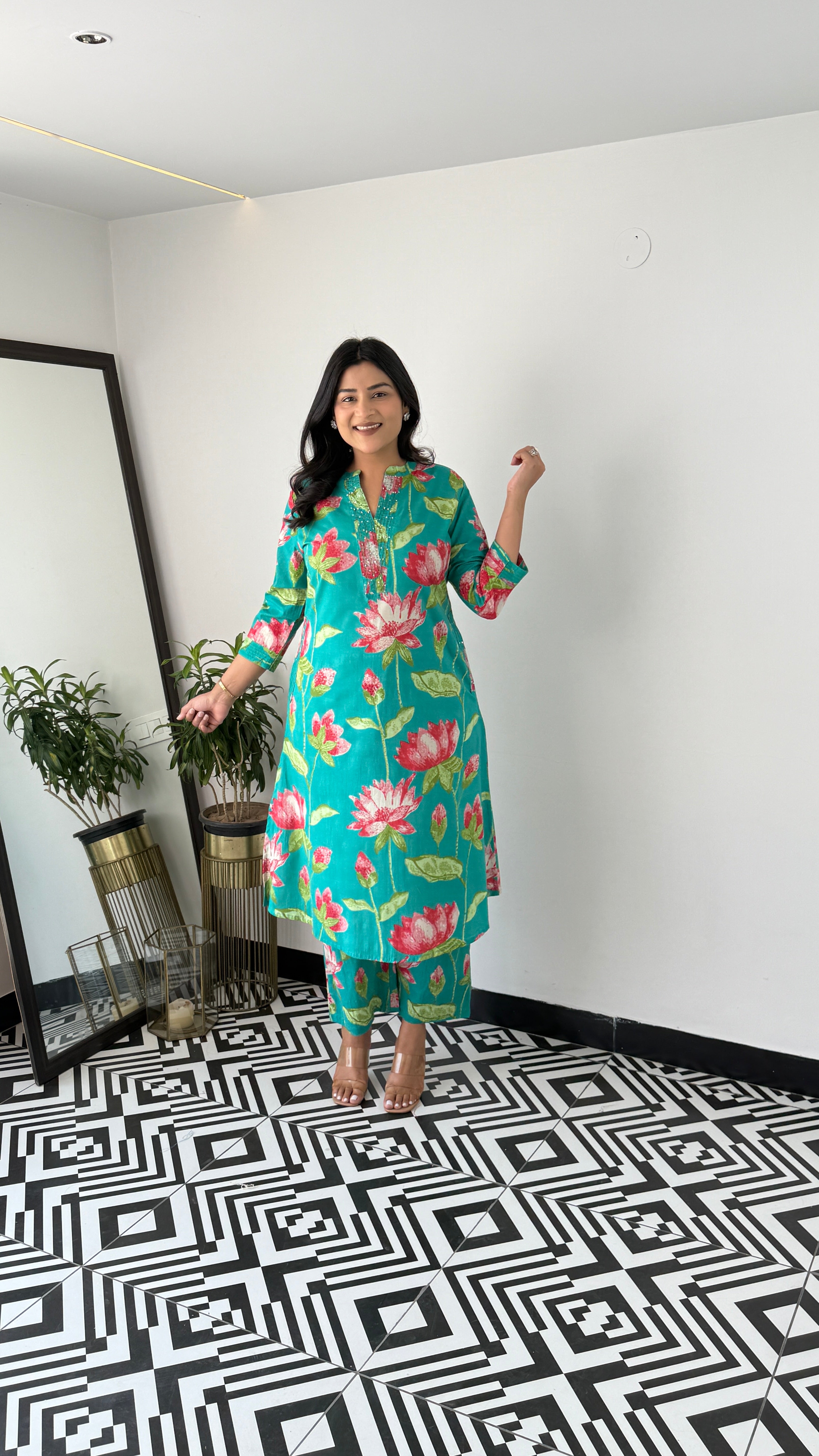 Charming Green Lilly Kurta Pants