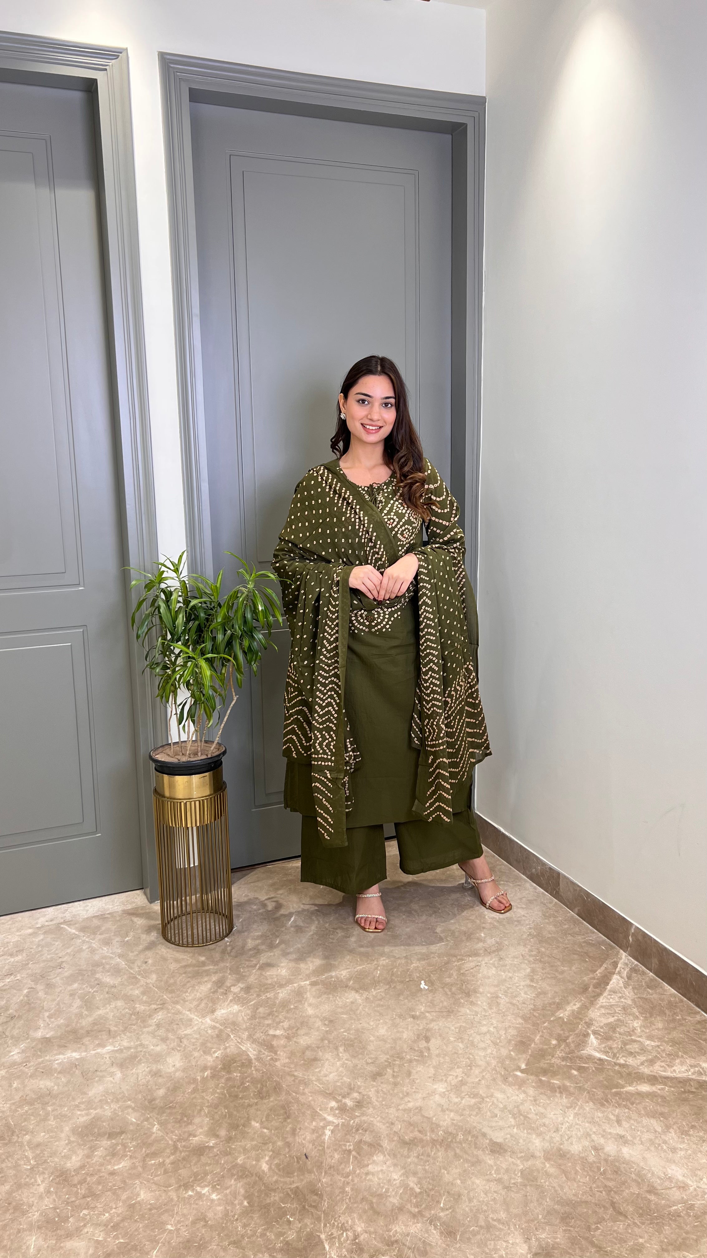 Nysa Green Bandhej Suit Set