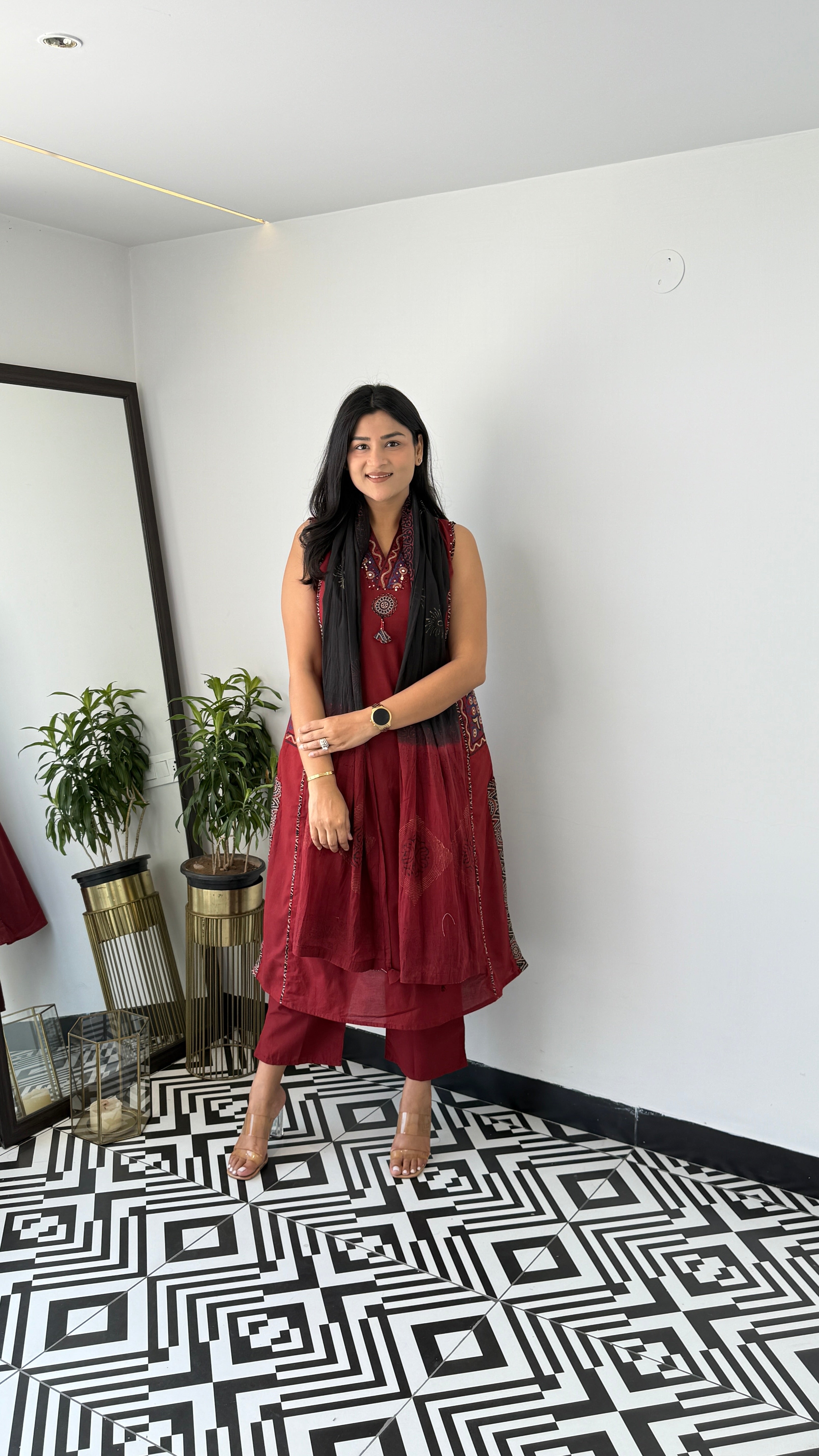 Tara Maroon Cutsleeve Suit Set