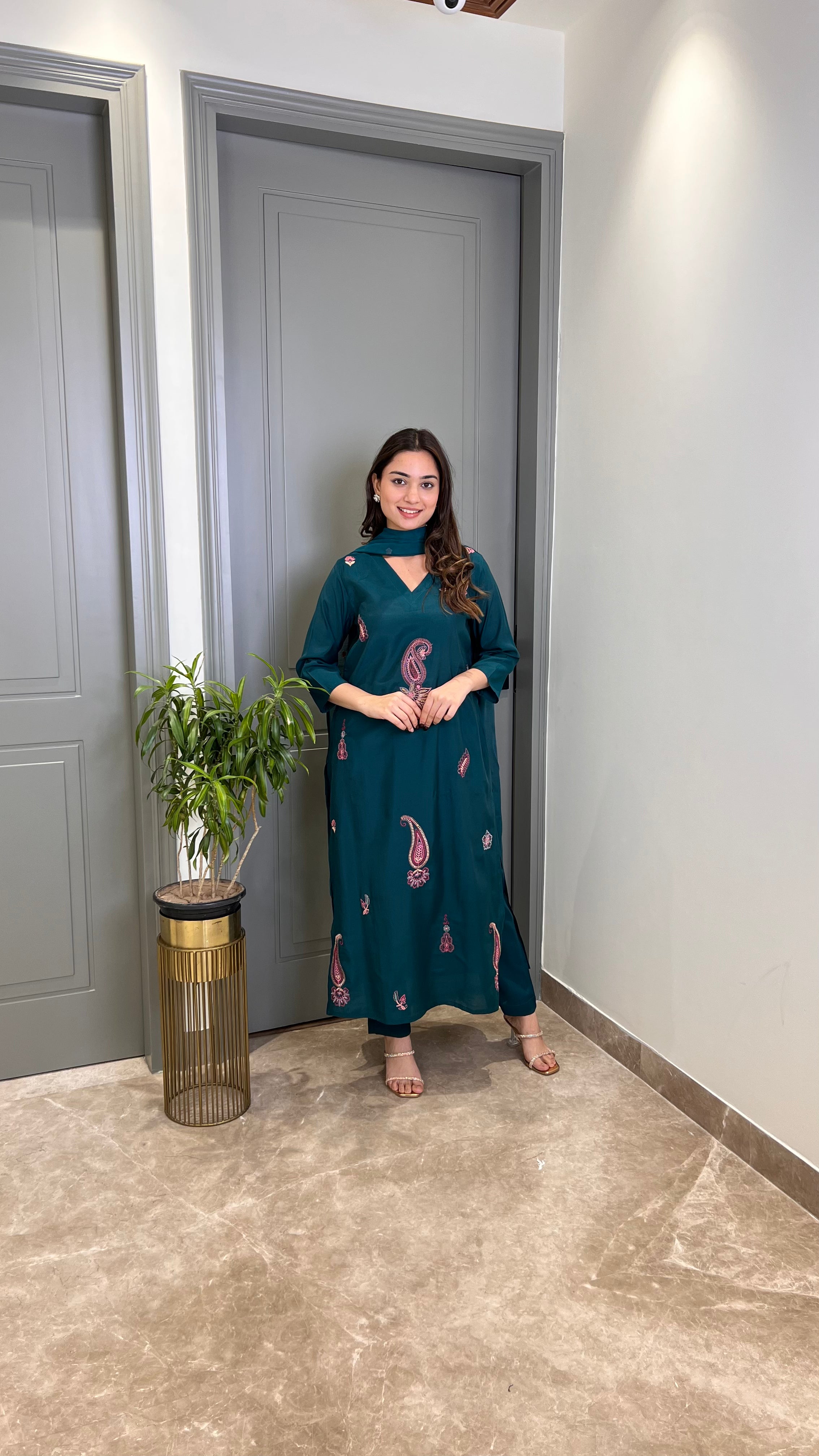 Ambi Threadwork Teal Suit Set