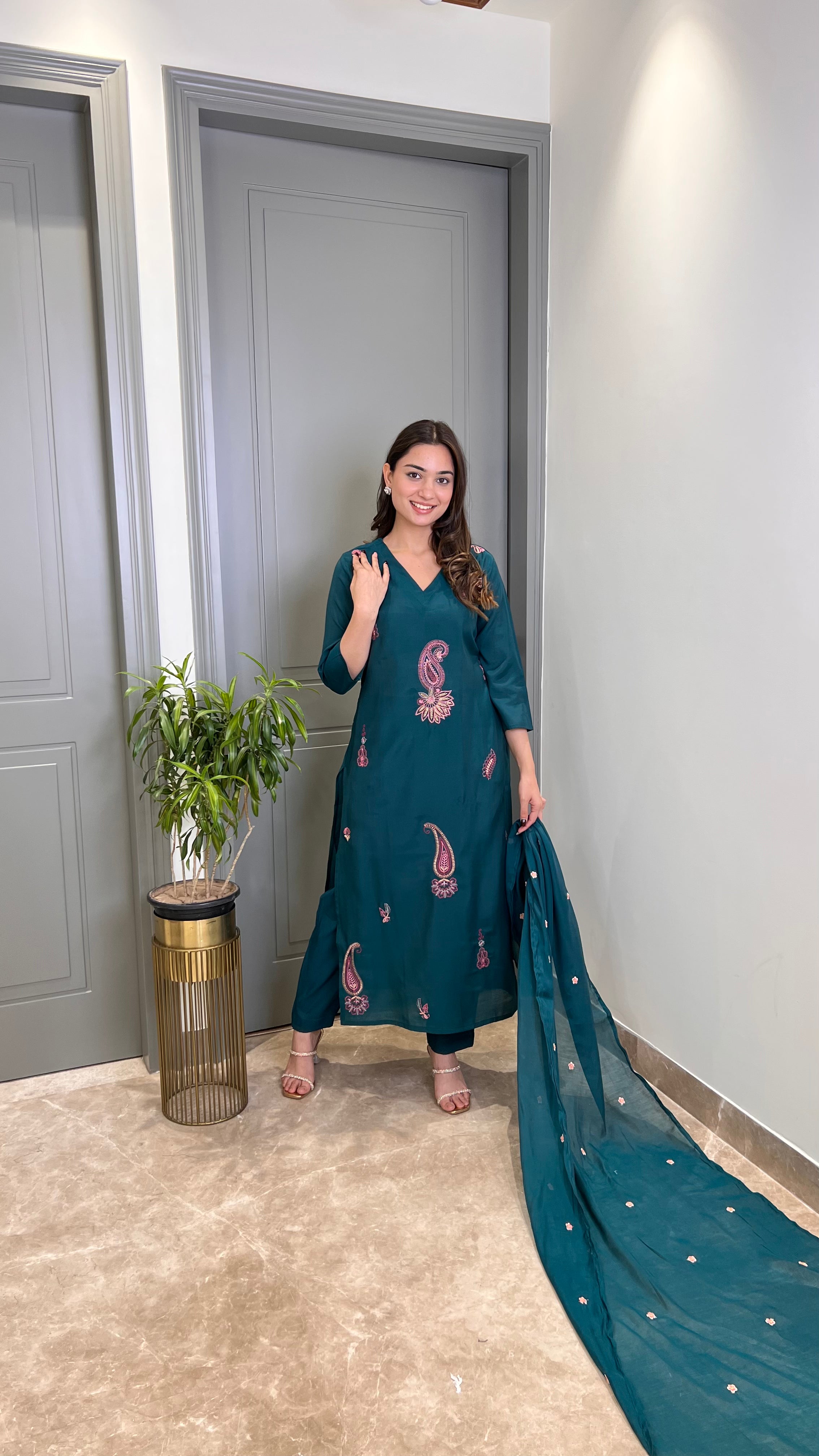 Ambi Threadwork Teal Suit Set