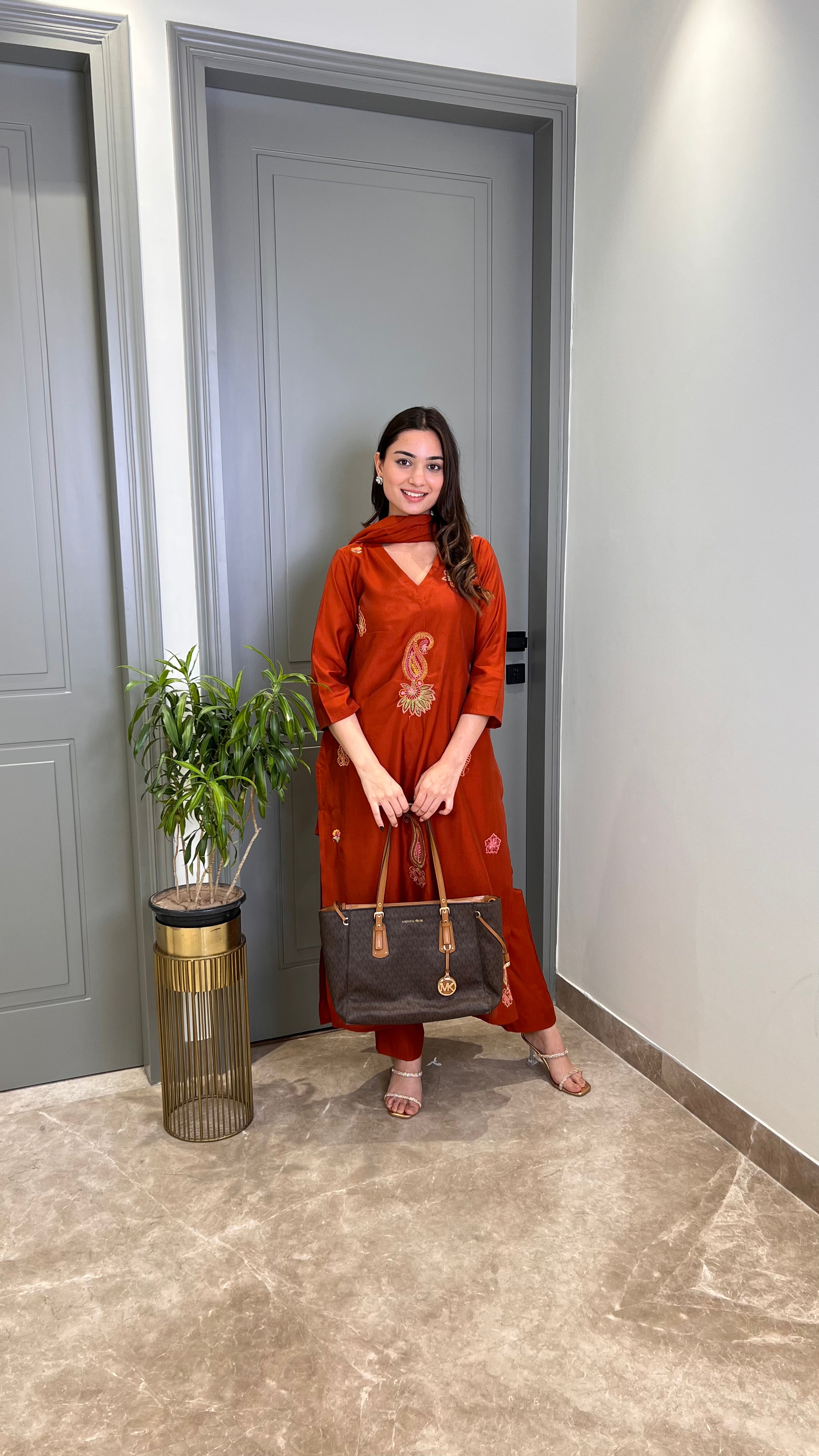 Ambi Threadwork Rust Suit Se