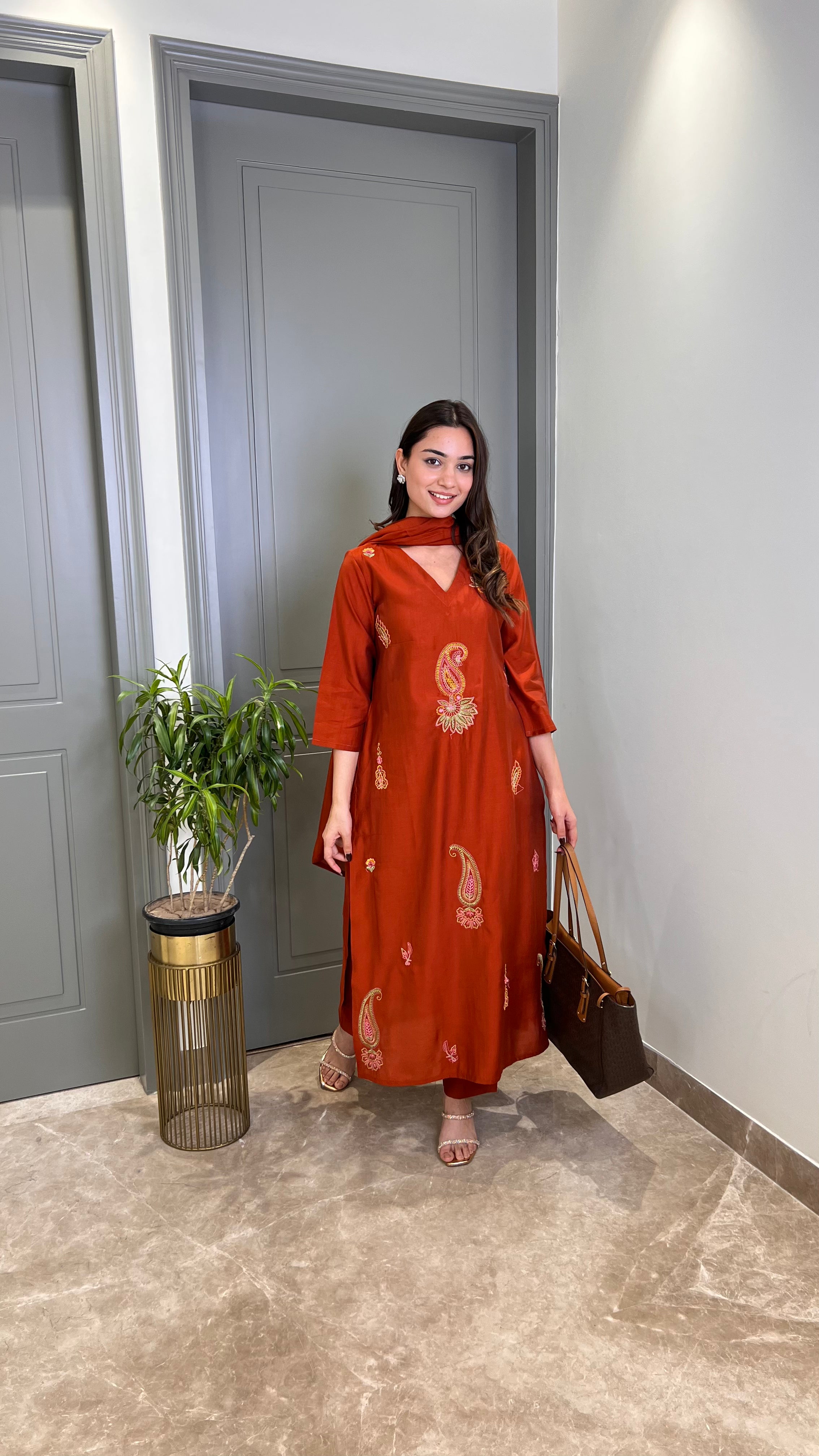 Ambi Threadwork Rust Suit Se