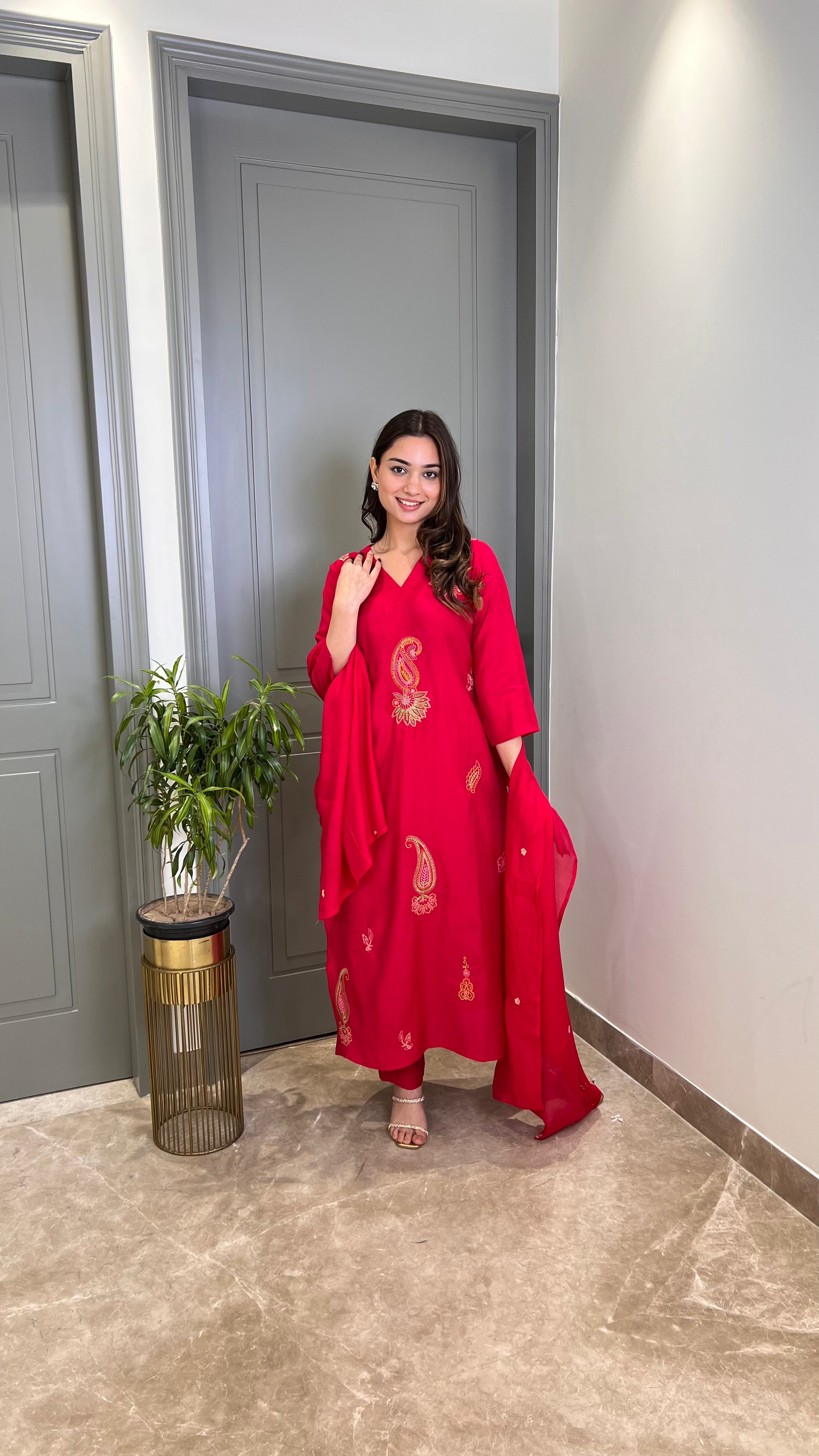 Ambi Threadwork Pink Suit Set