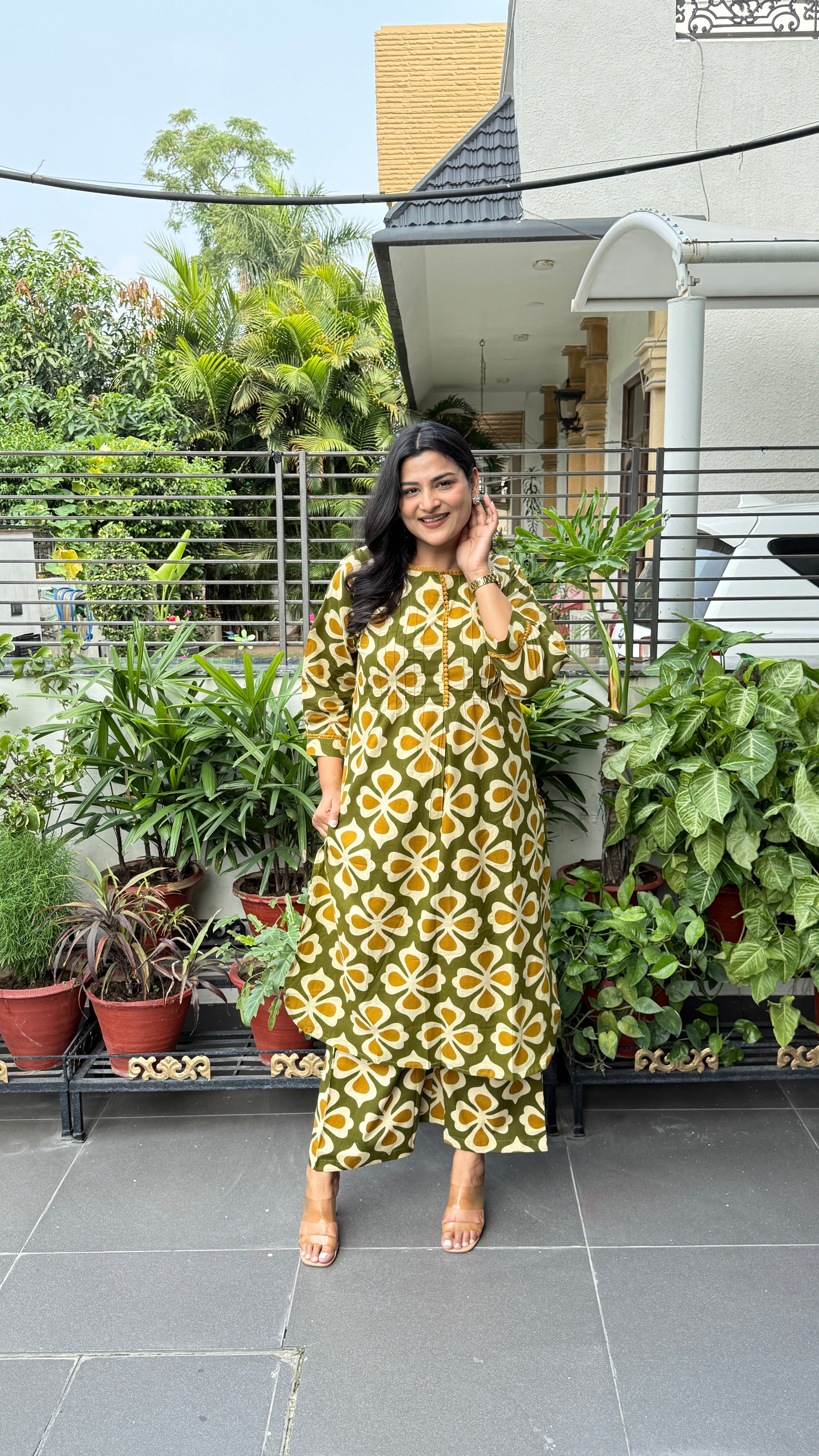 Clamp Green Kurta Pants