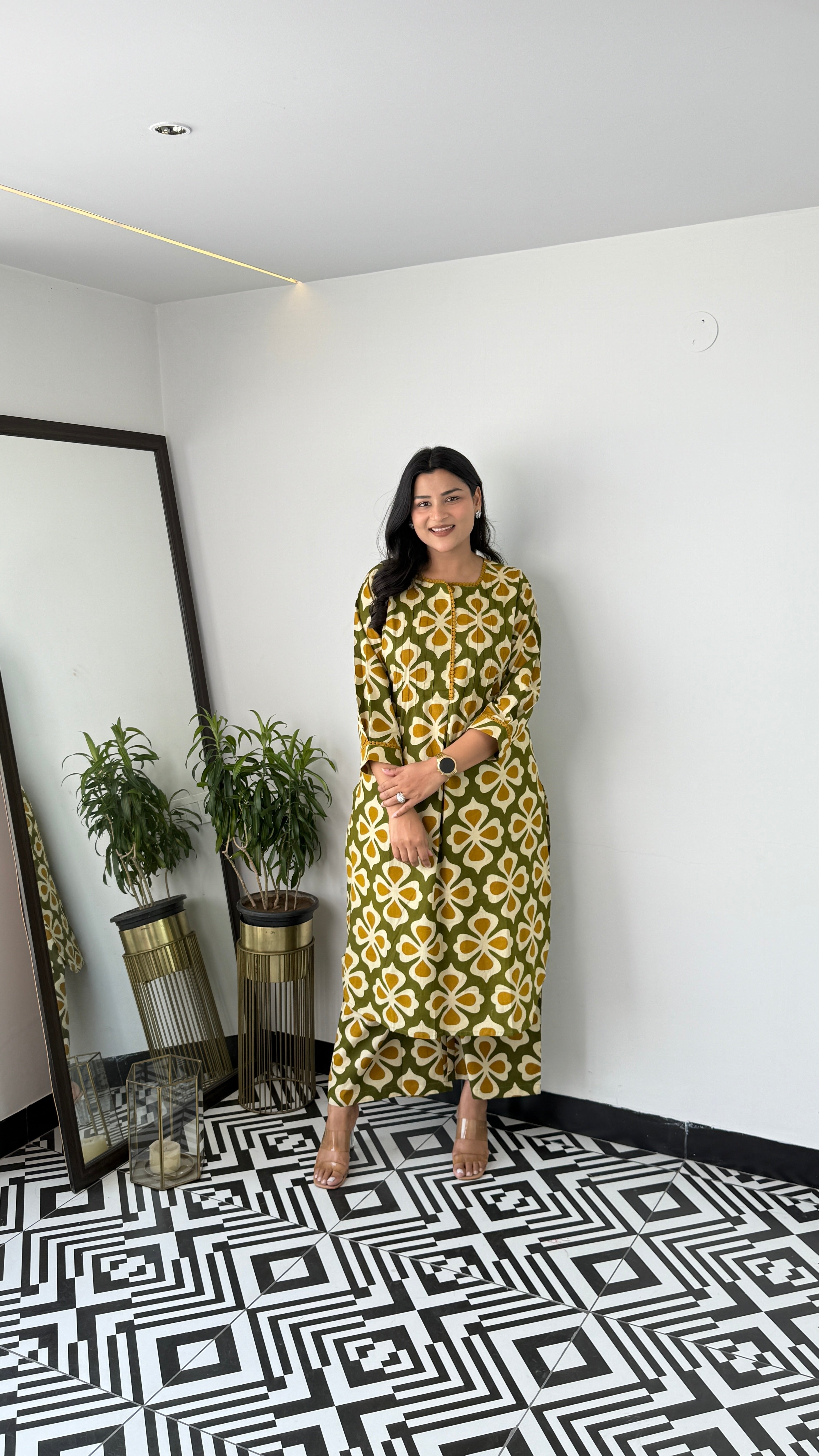 Clamp Green Kurta Pants