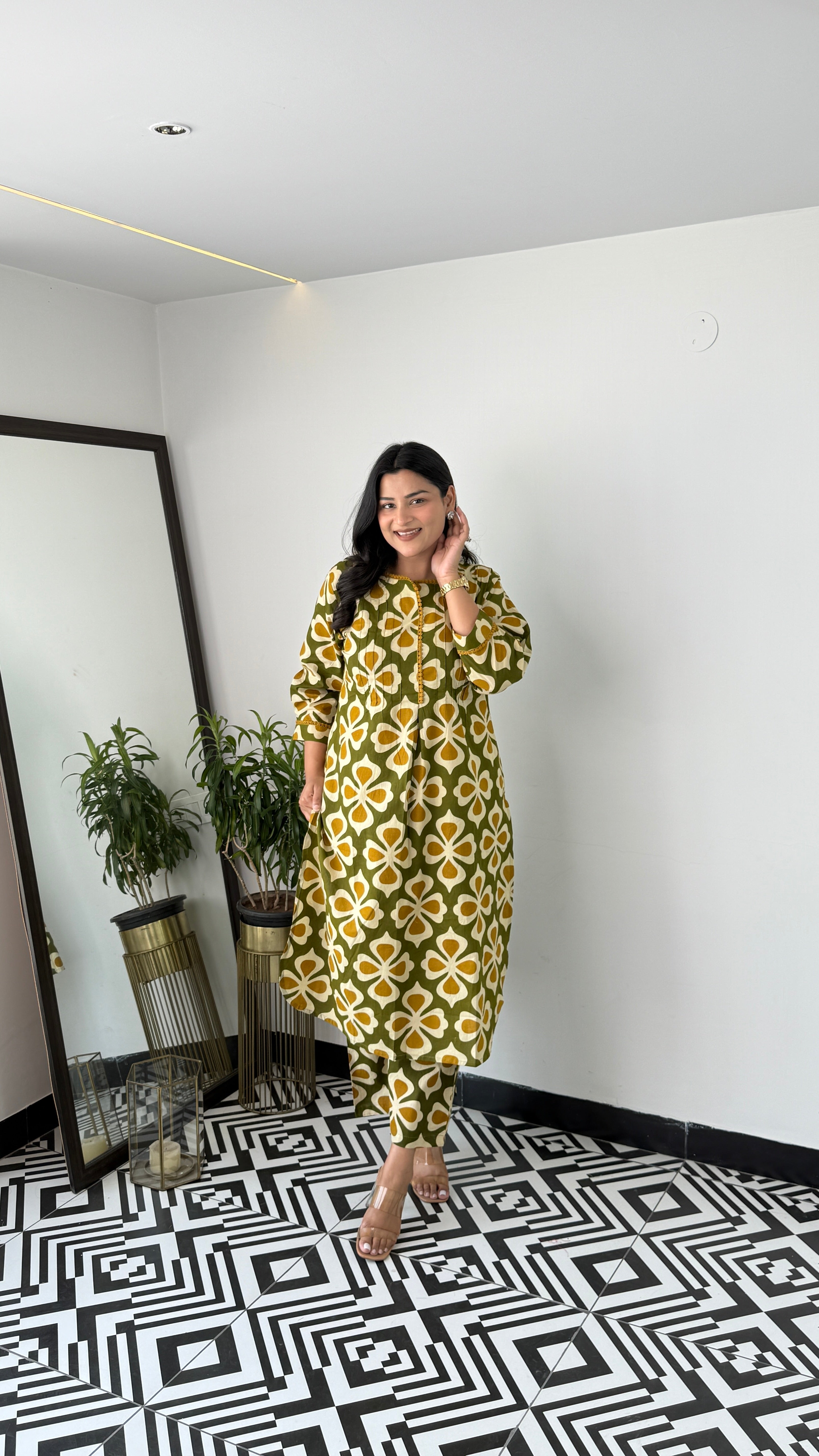Clamp Green Kurta Pants