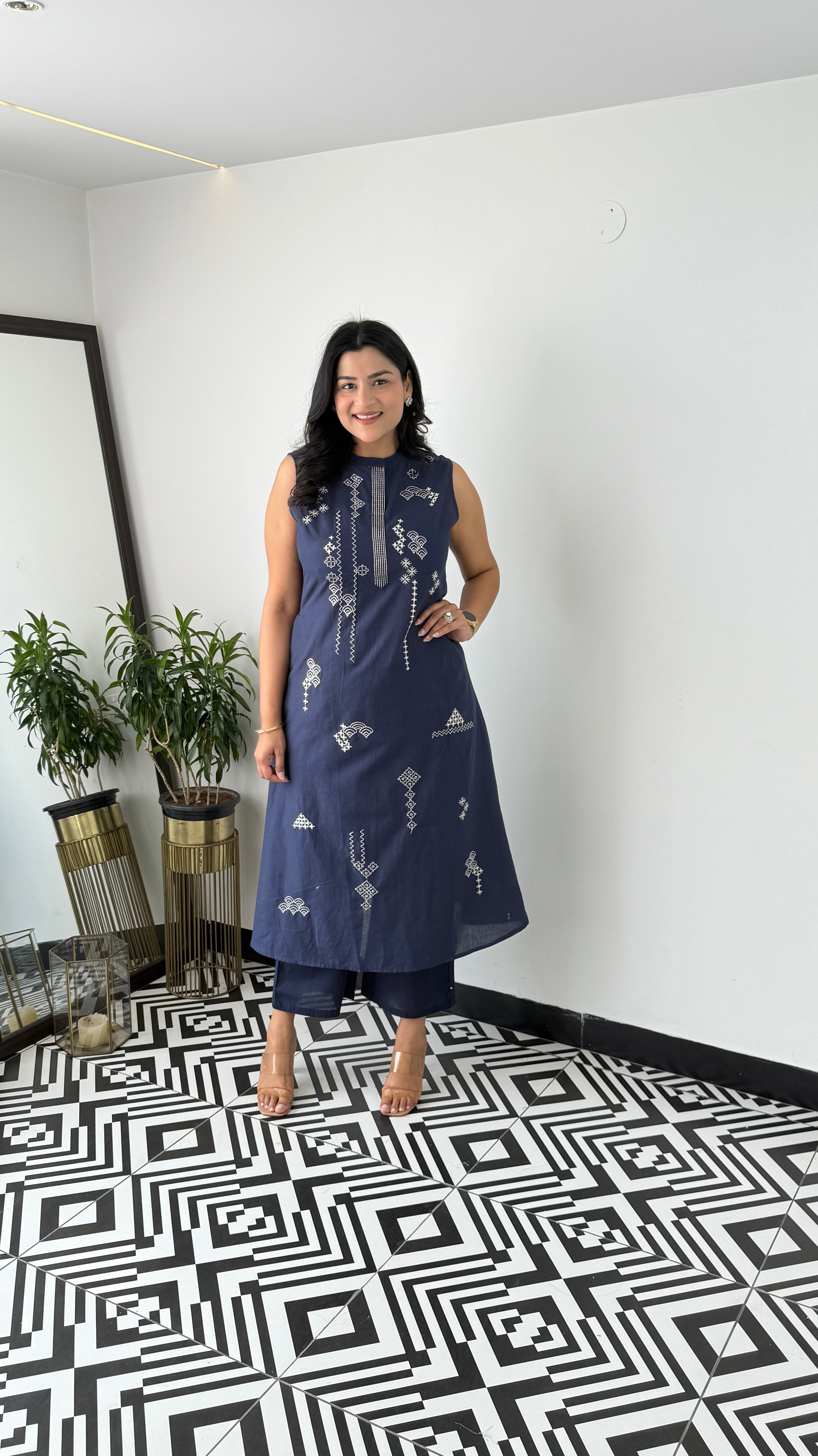 Sleeveless Navy Wifi Kurta Pants