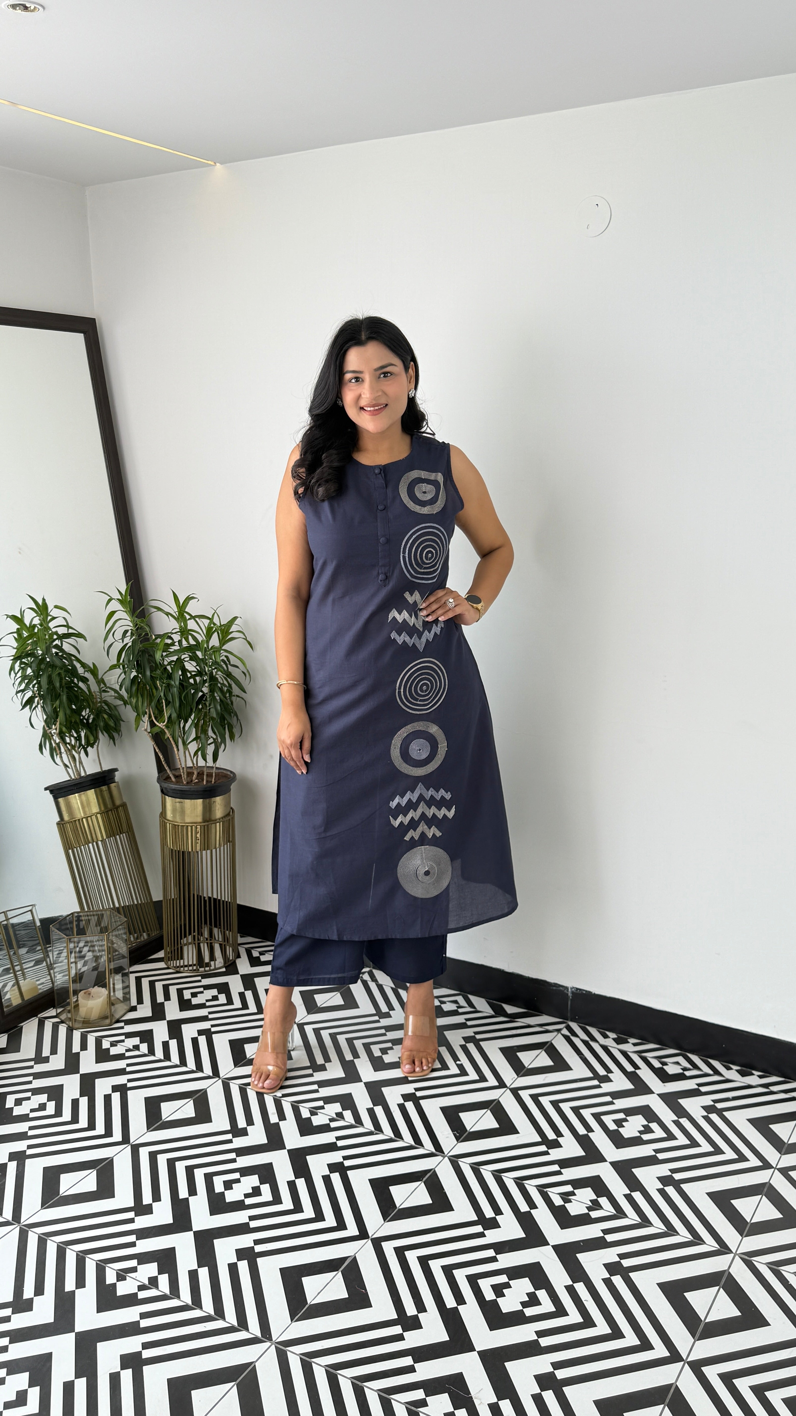 Sleeveless Navy Circle Kurta Pants