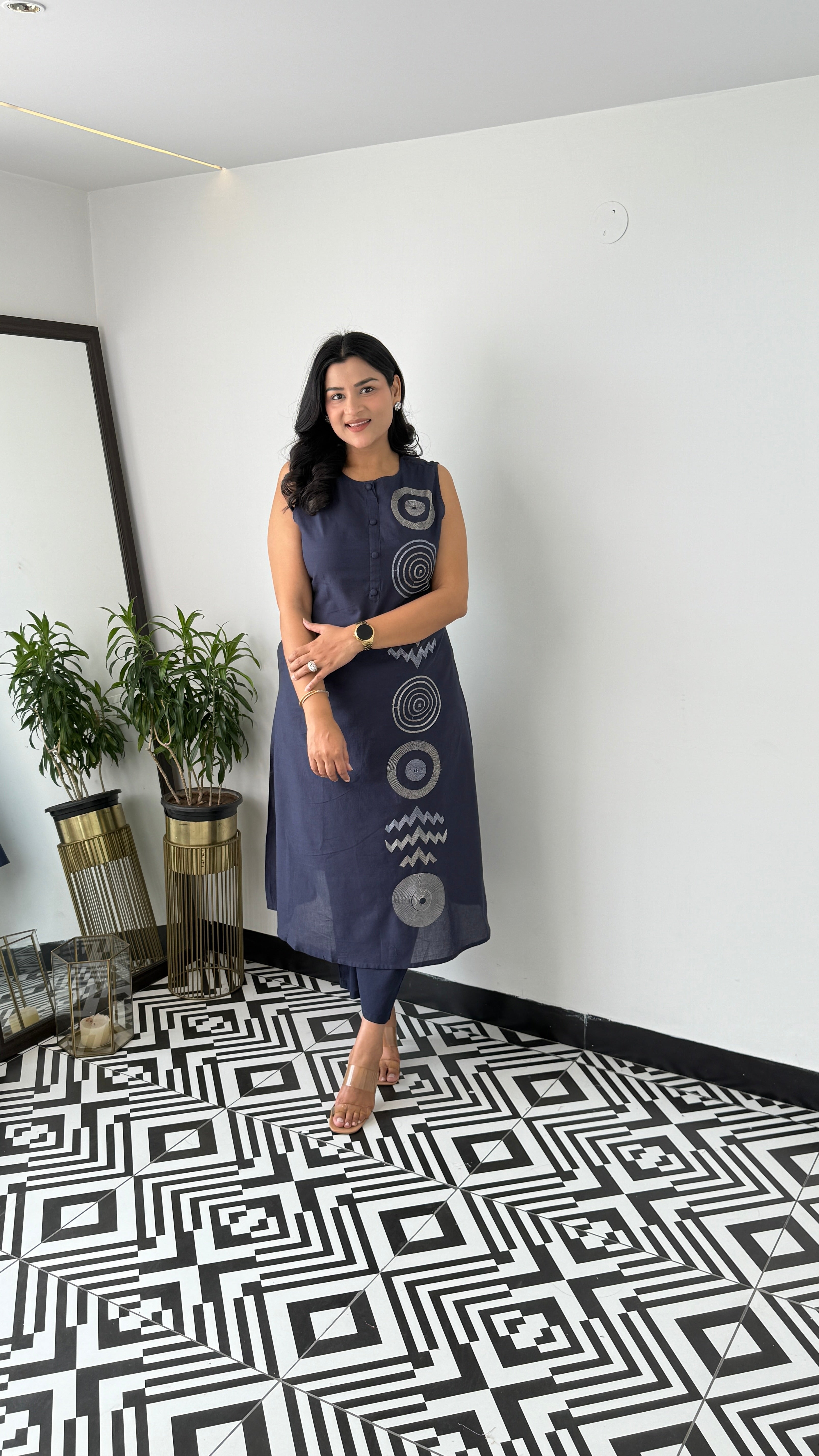 Sleeveless Navy Circle Kurta Pants