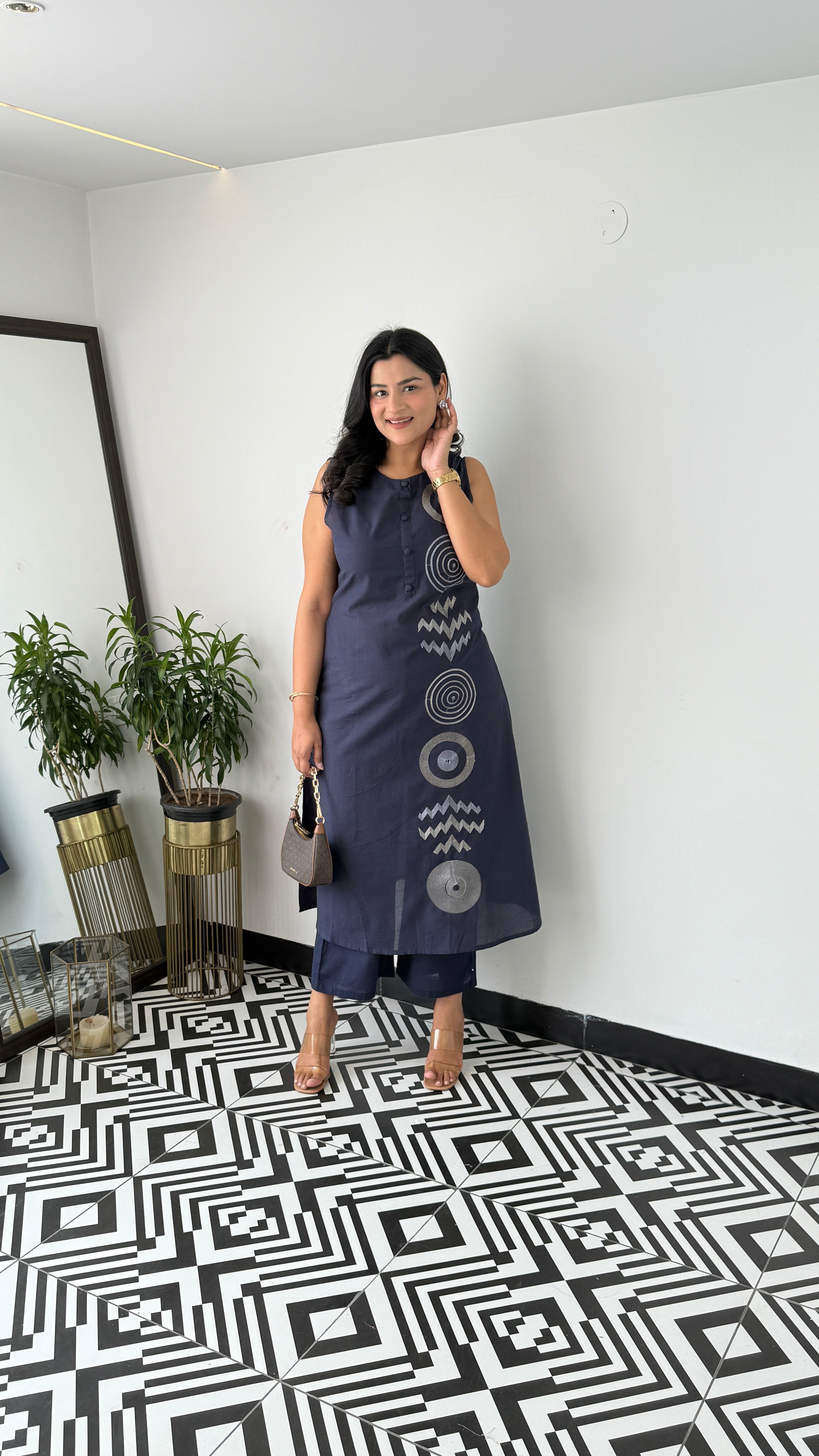 Sleeveless Navy Circle Kurta Pants