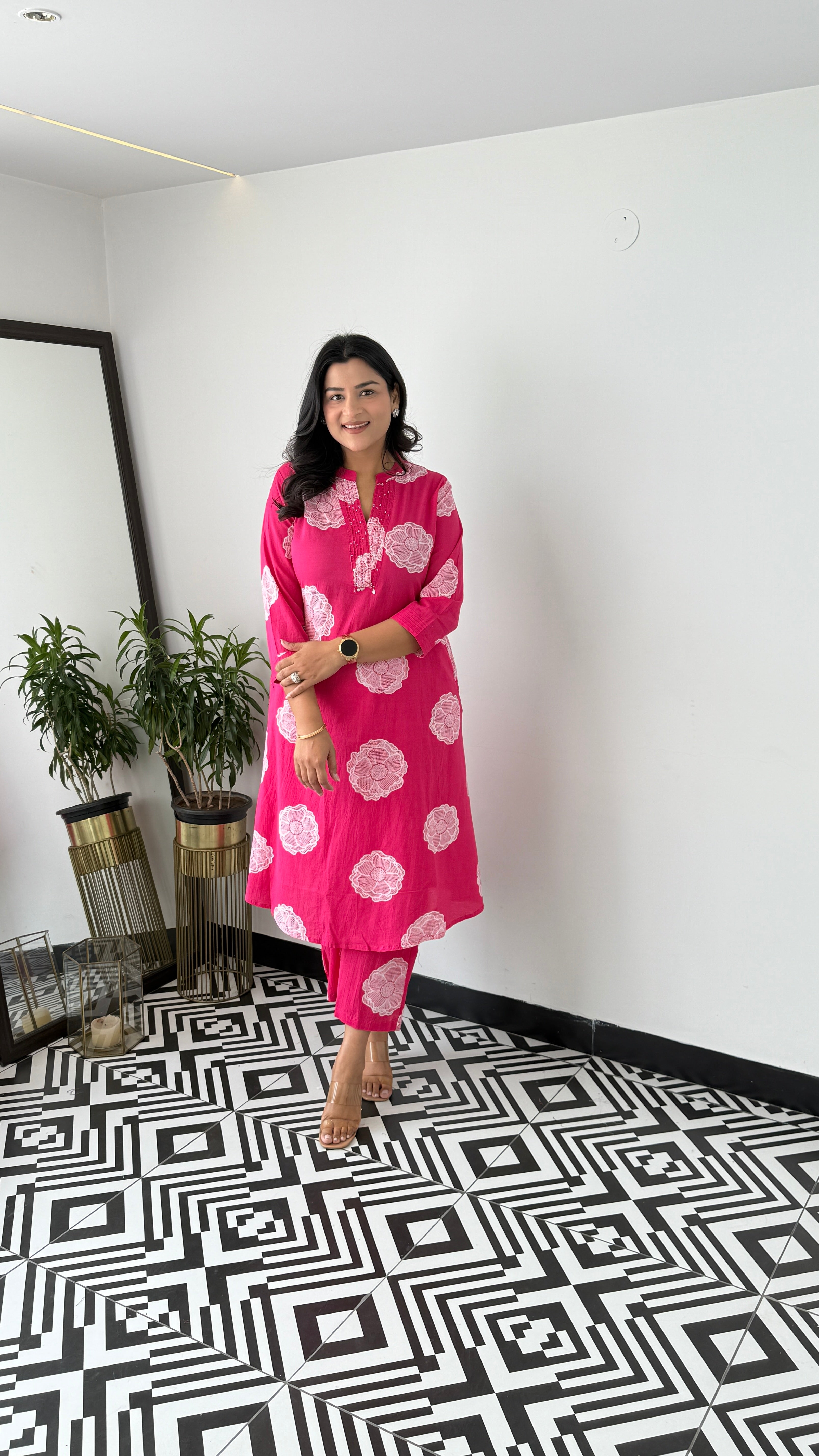 Charming Magenta Flower Kurta Pants