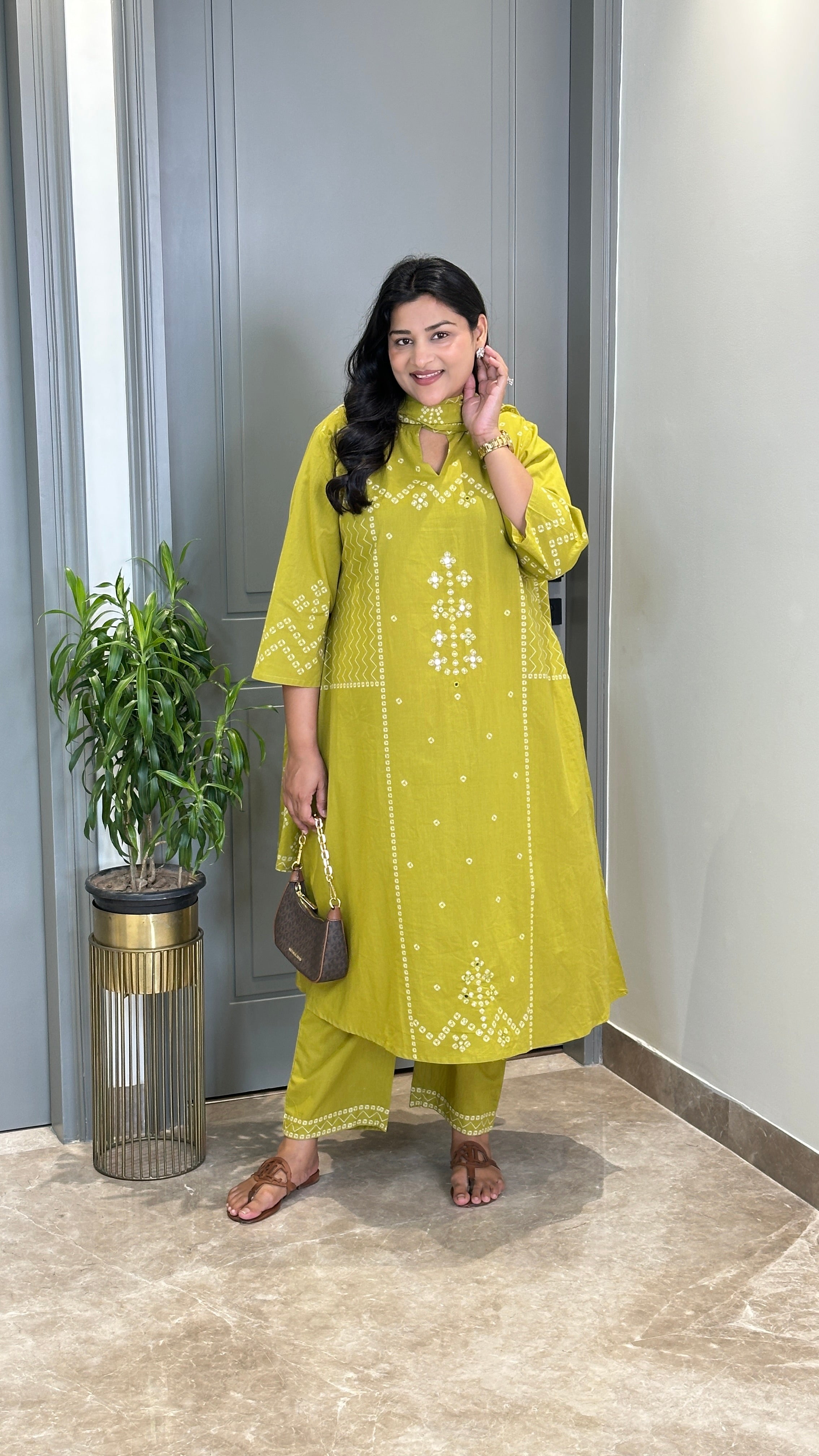 Bandhej Green Square Suit Set