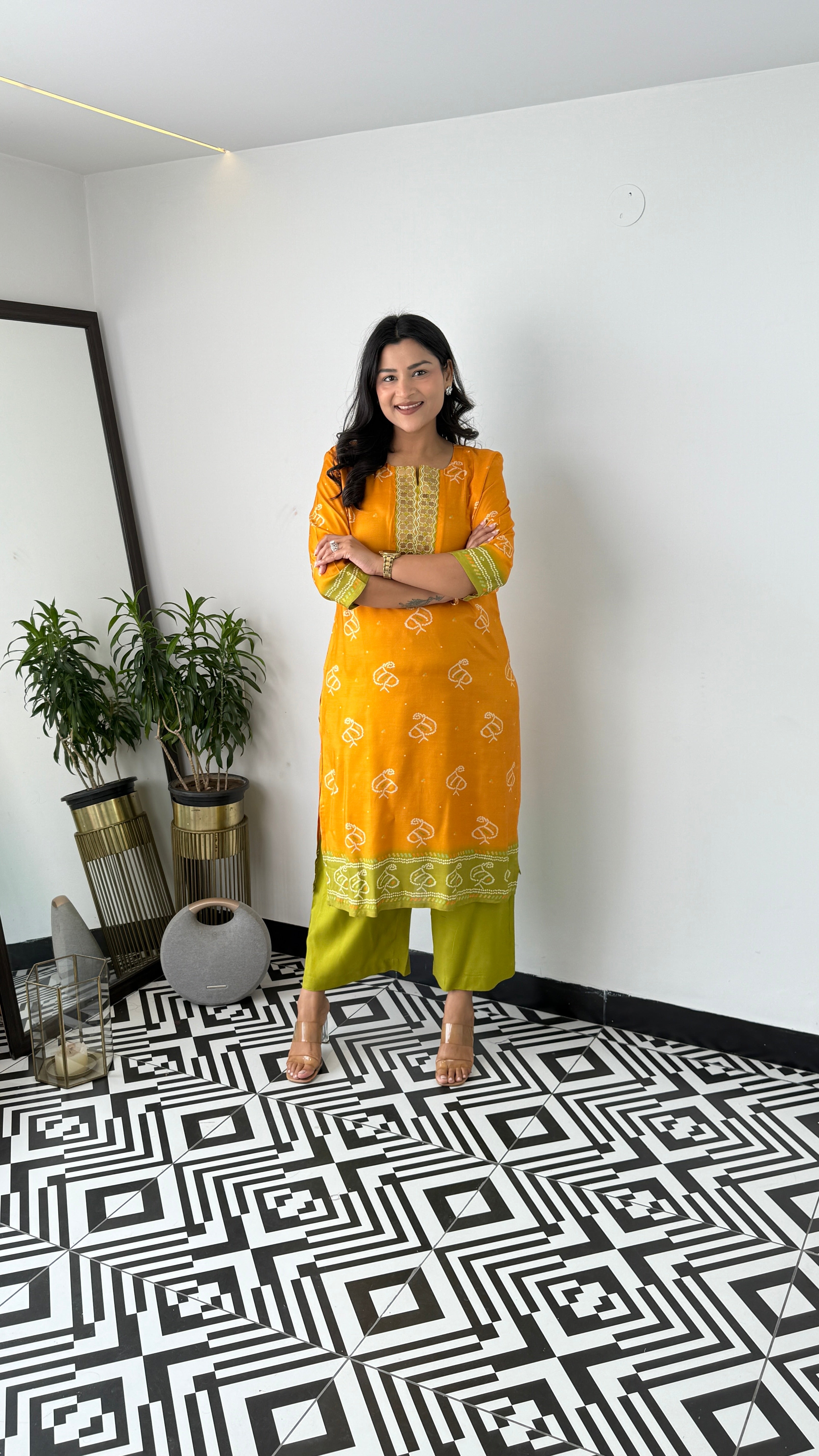 Bandhej Gold Genda Kurta Pants