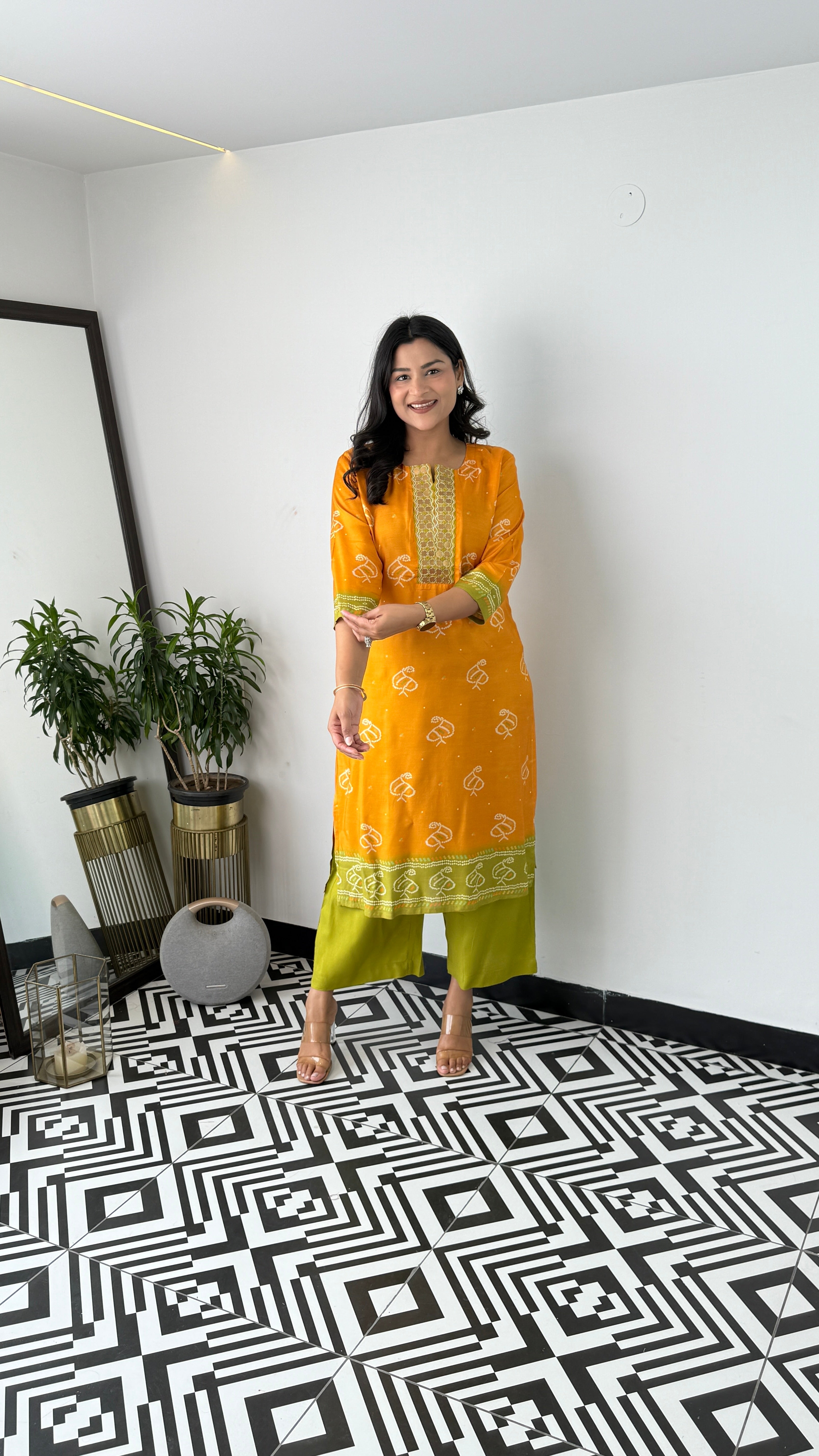 Bandhej Gold Genda Kurta Pants