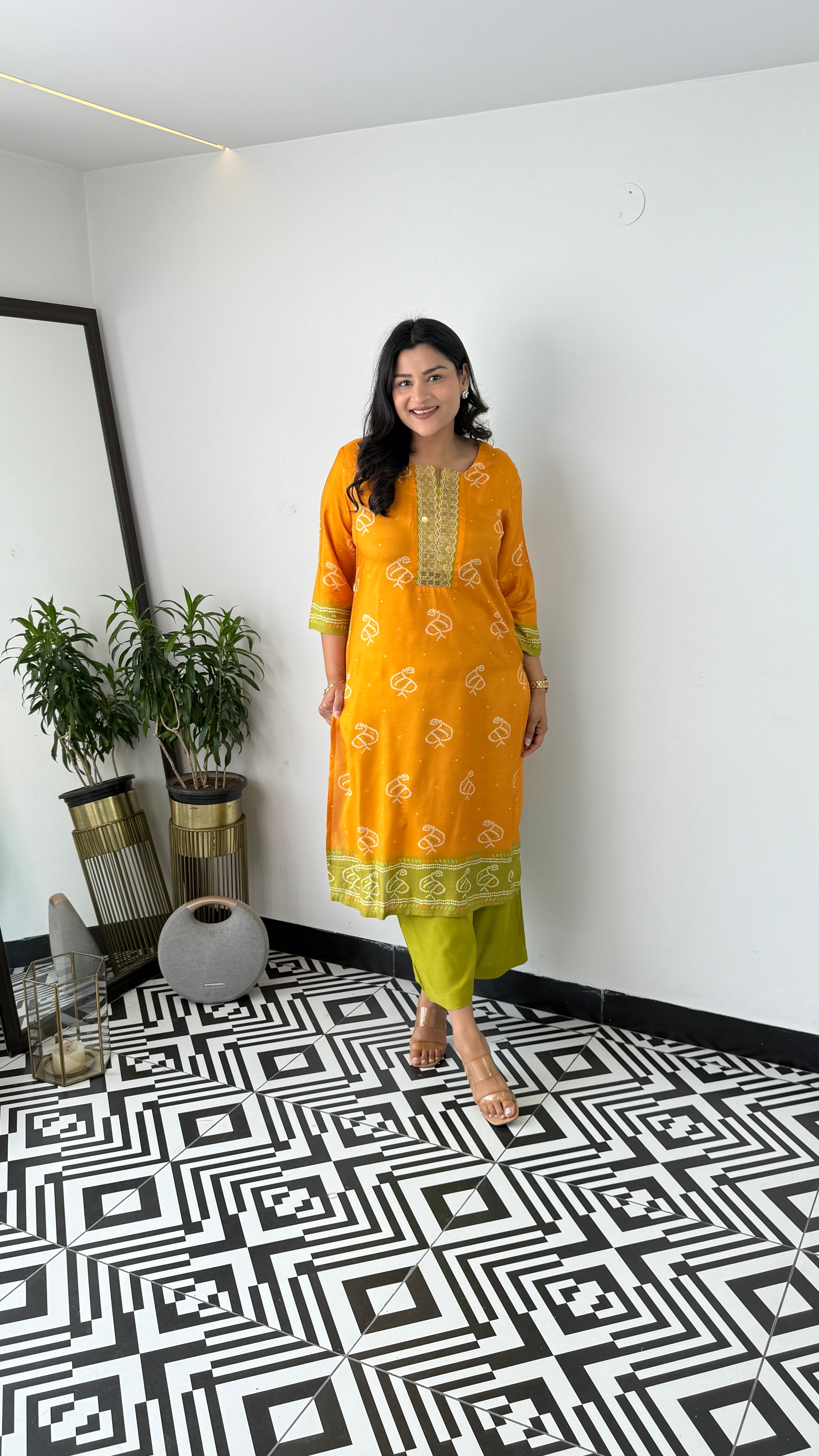 Bandhej Gold Genda Kurta Pants