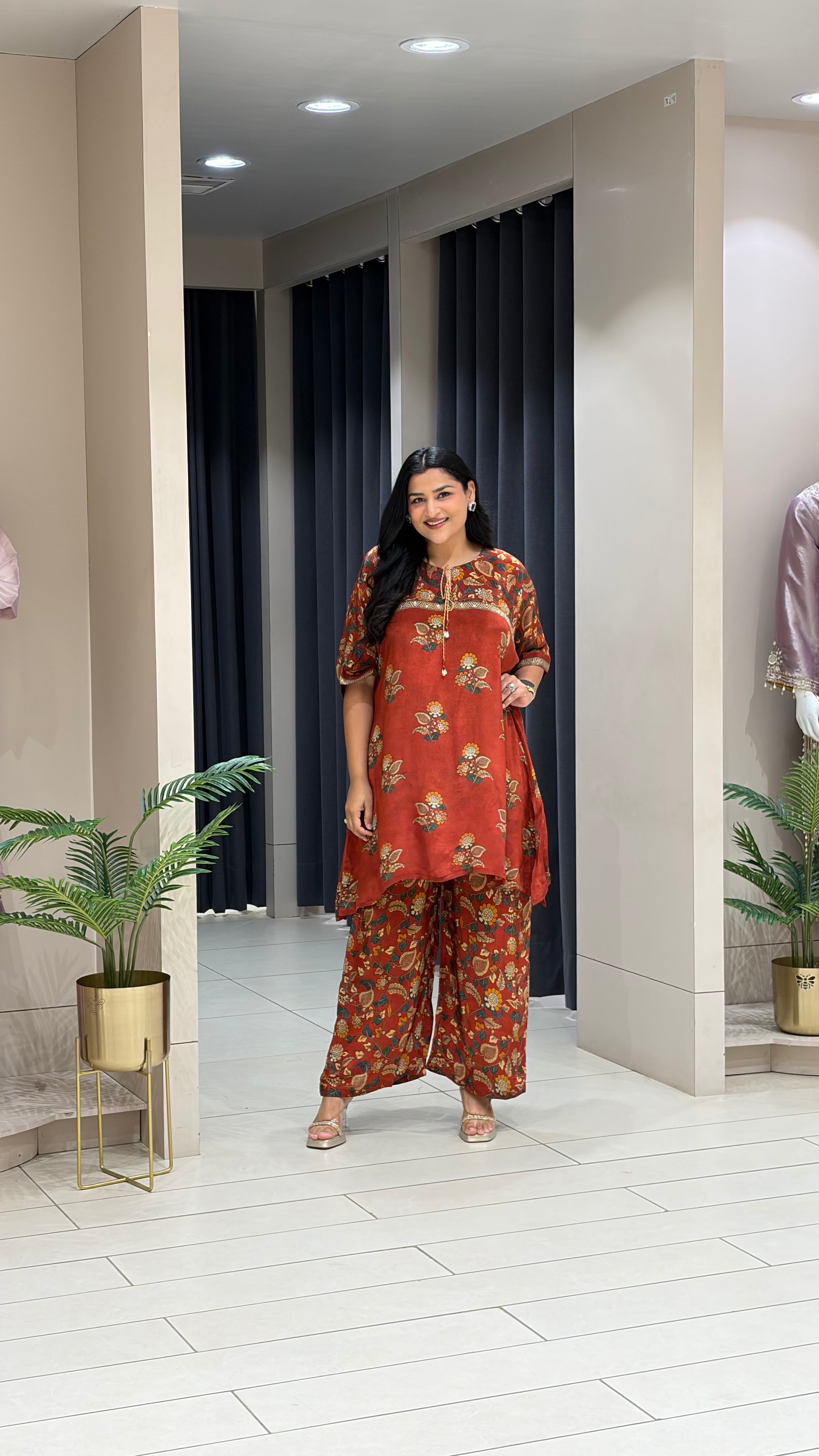 Rustic Red Crepe Kalamkari Kurta Pants shrisa.in
