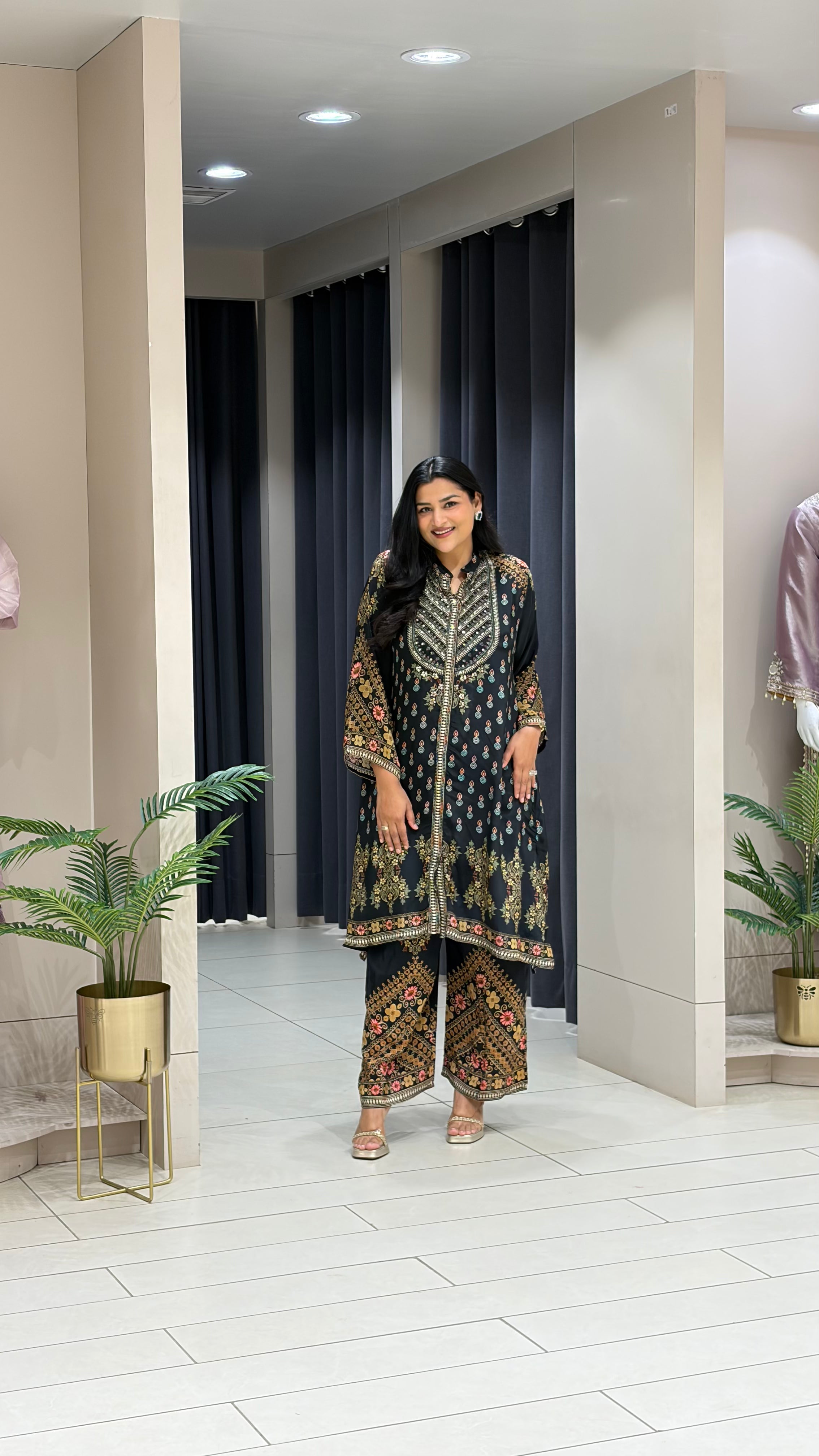 Black Pure Crepe Kurta Pants shrisa.in