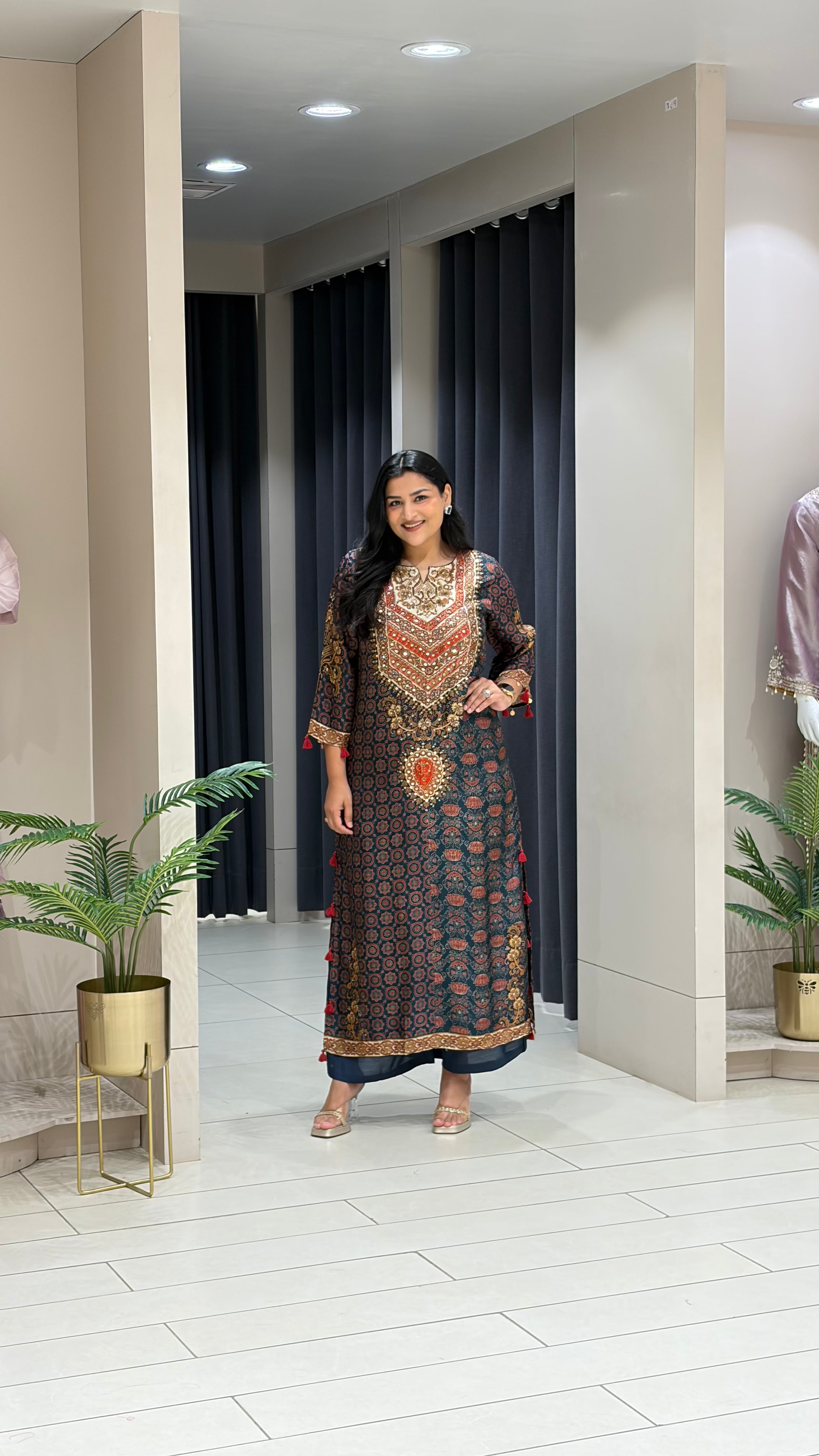 Black and Grey Silk Firan shrisa.in