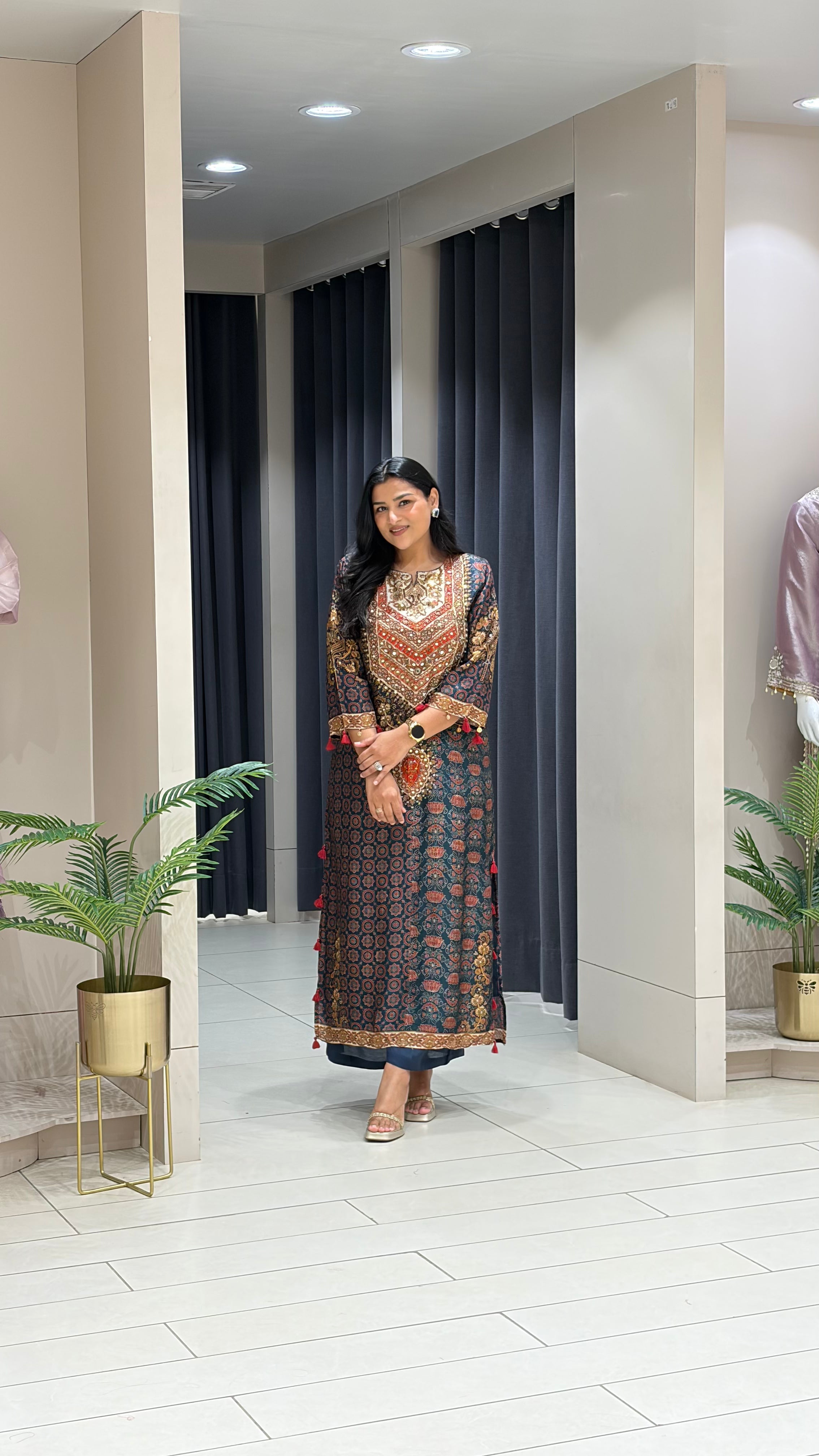 Black and Grey Silk Firan shrisa.in