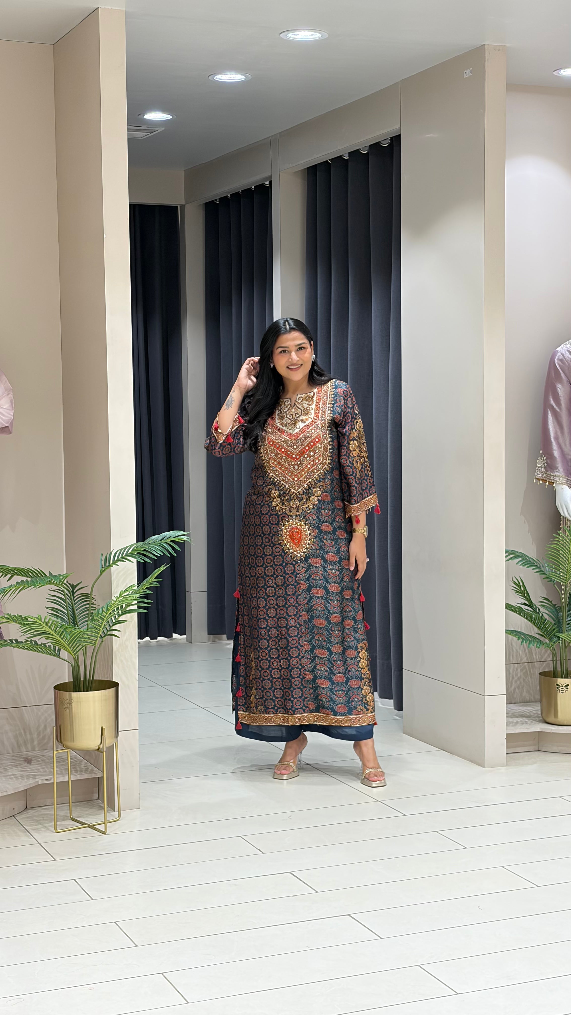Black and Grey Silk Firan shrisa.in