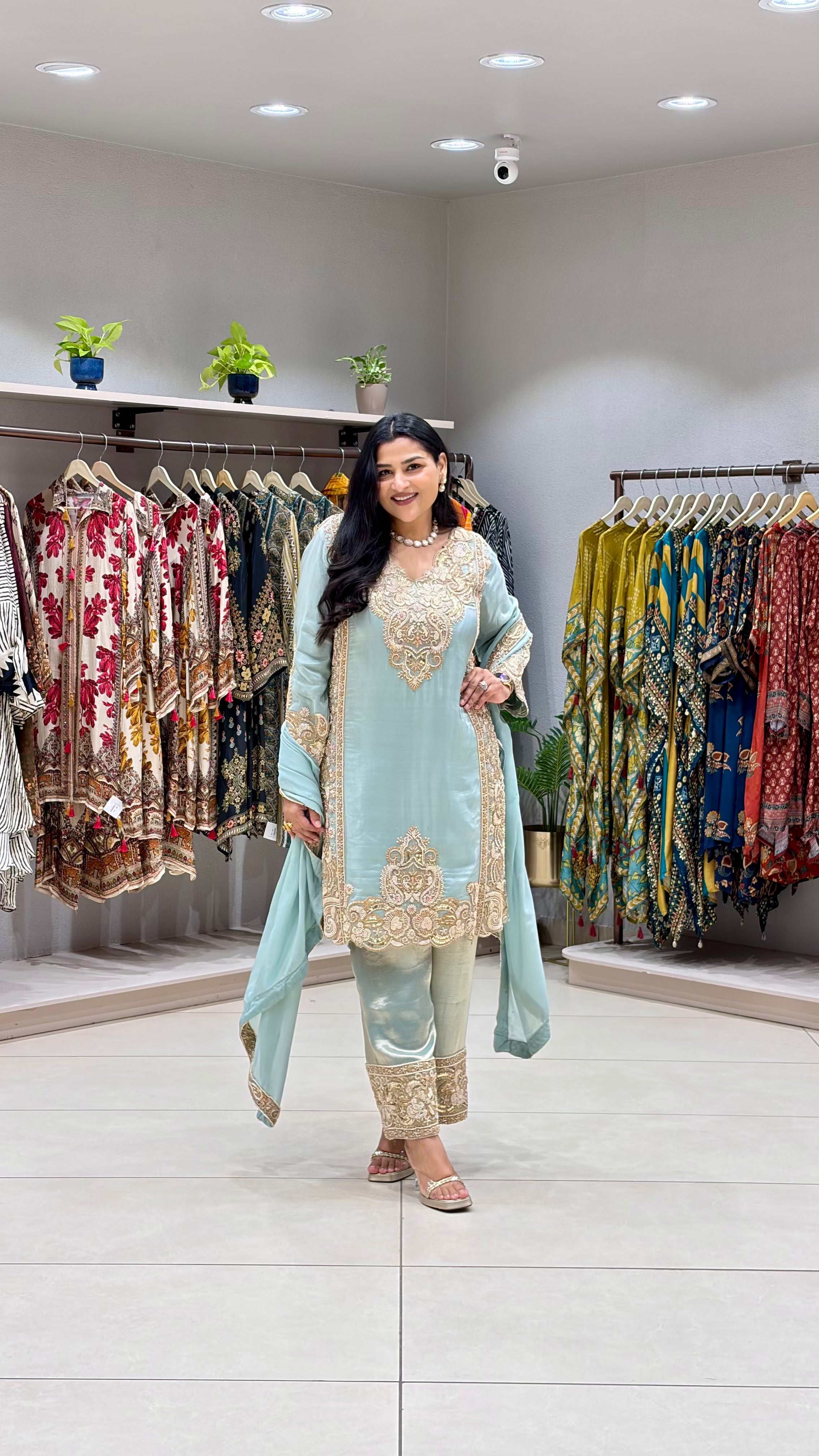 Pure Crepe Premium Handwork Farshi Suit Set shrisa.in
