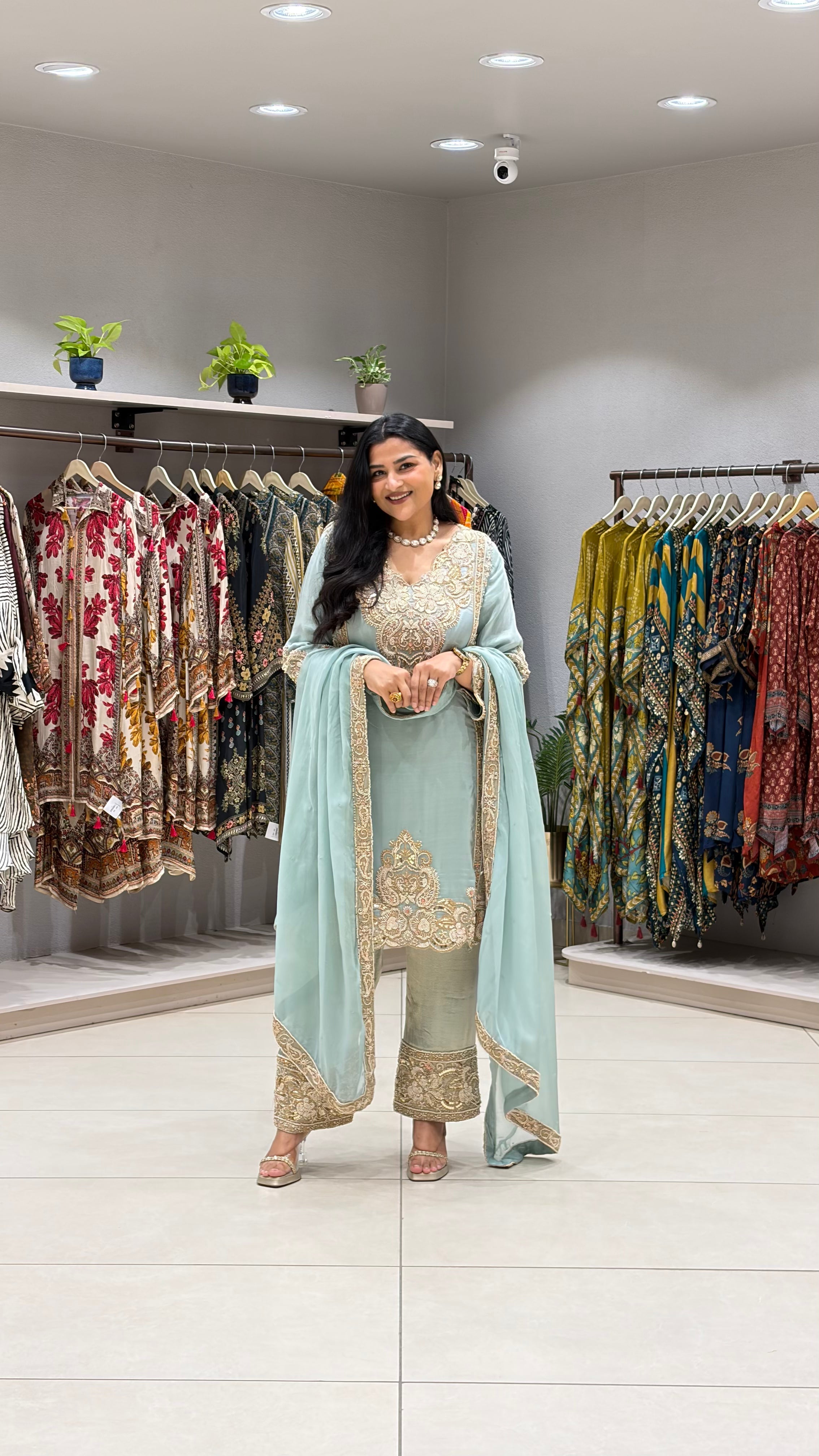Pure Crepe Premium Handwork Farshi Suit Set shrisa.in
