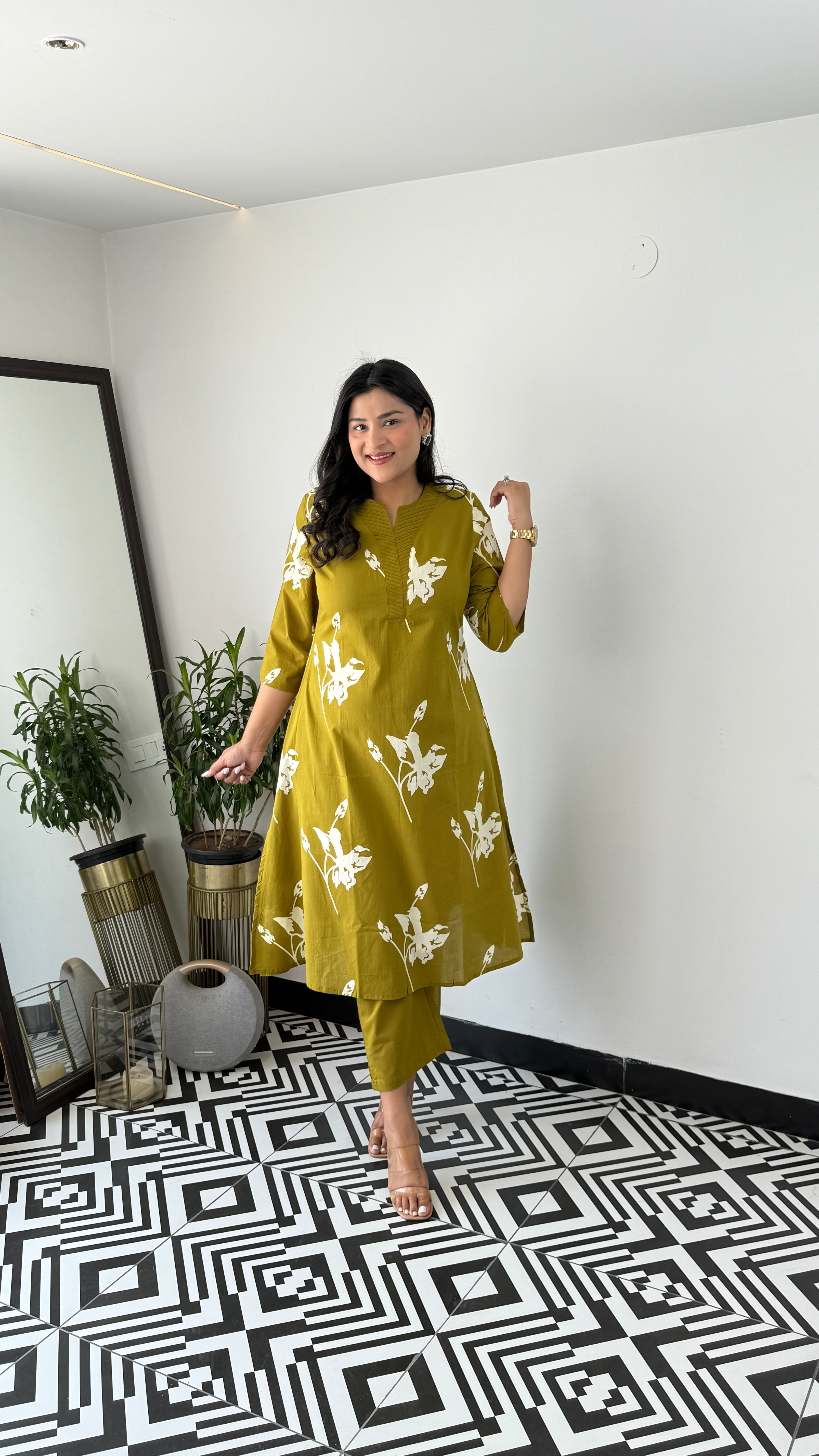 Daffodil Green Kurta Pants