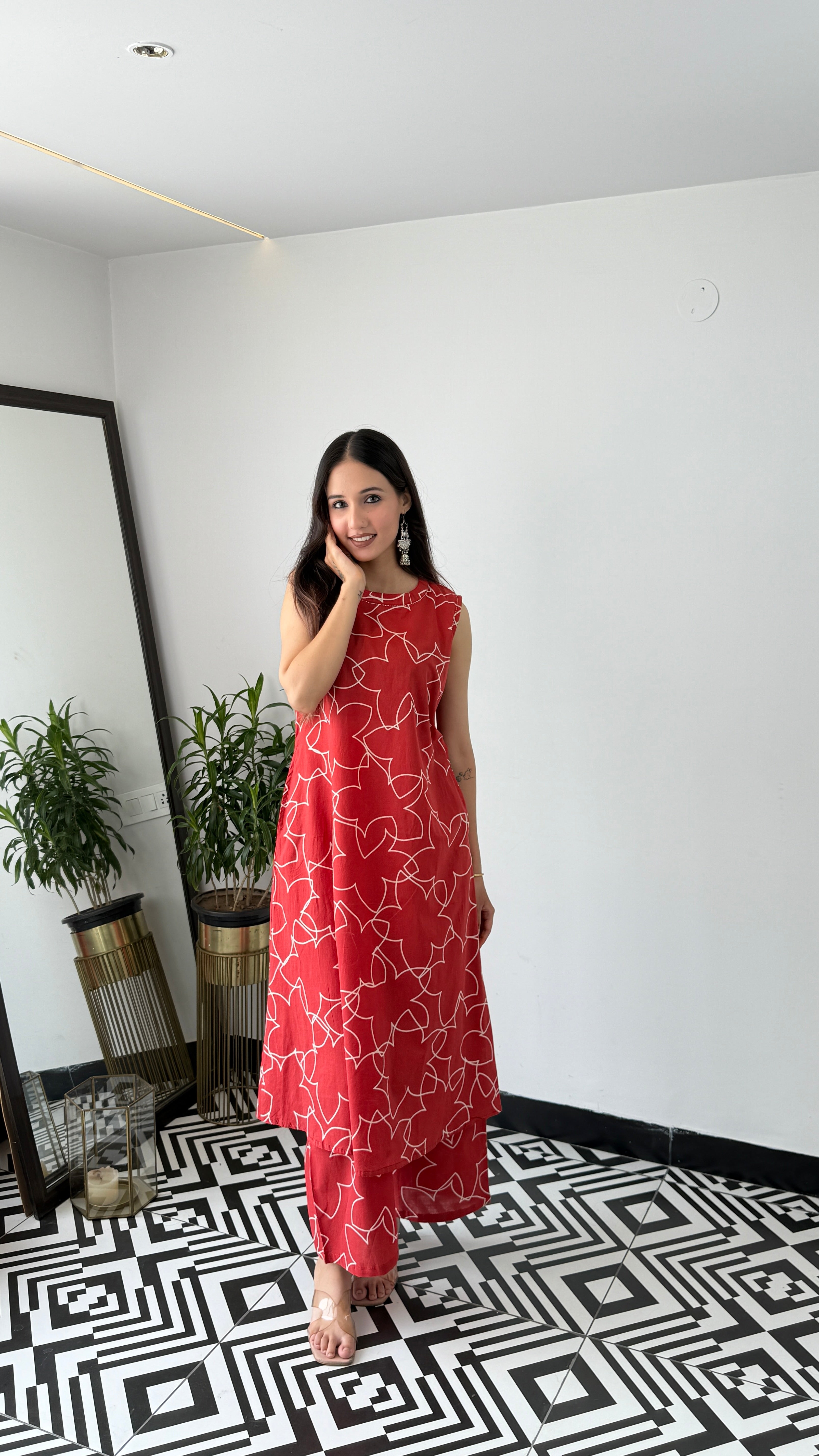 Star Rust Sleeveless Kurta Pants