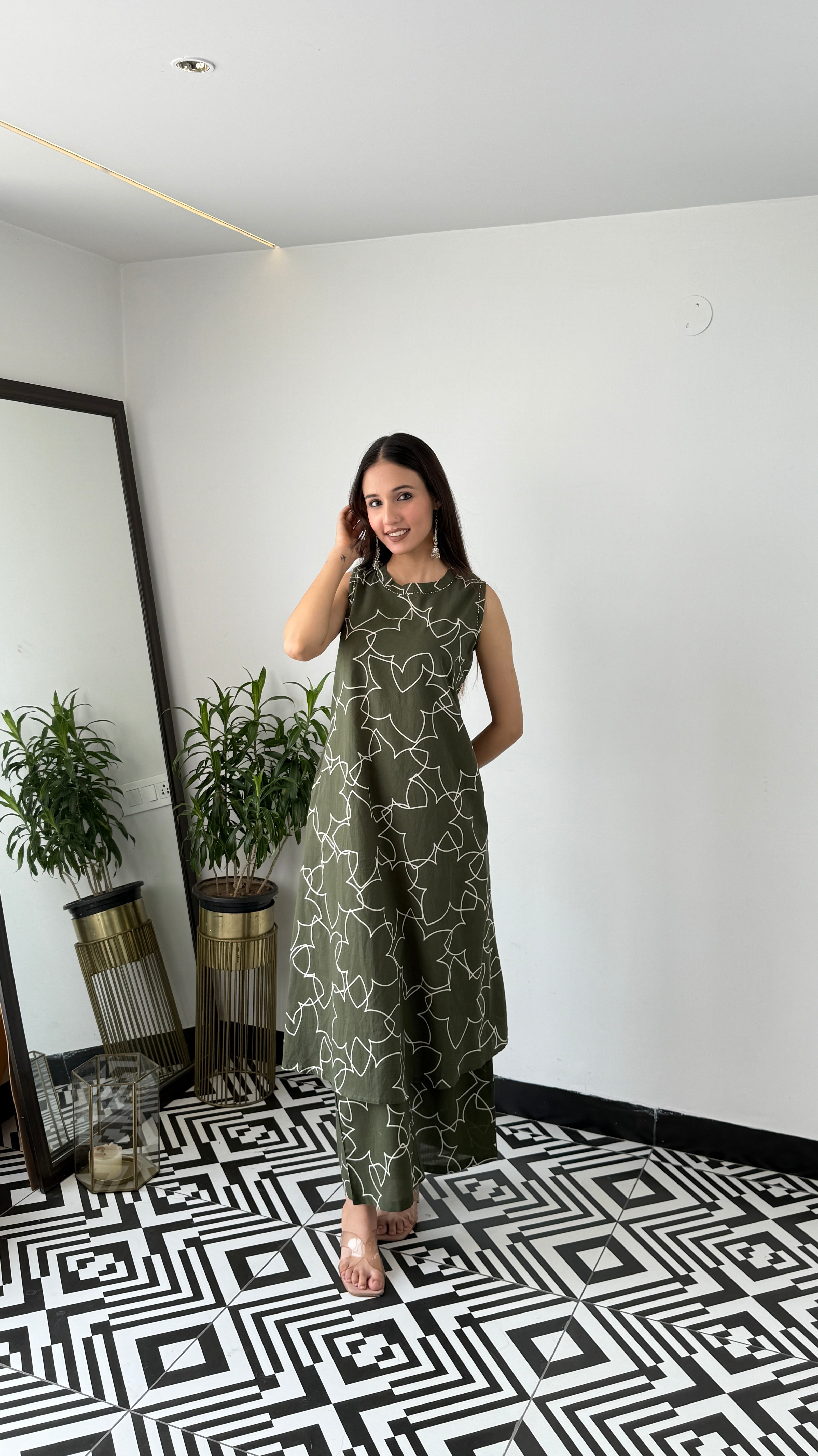 Star Green Sleeveless kurta Pants