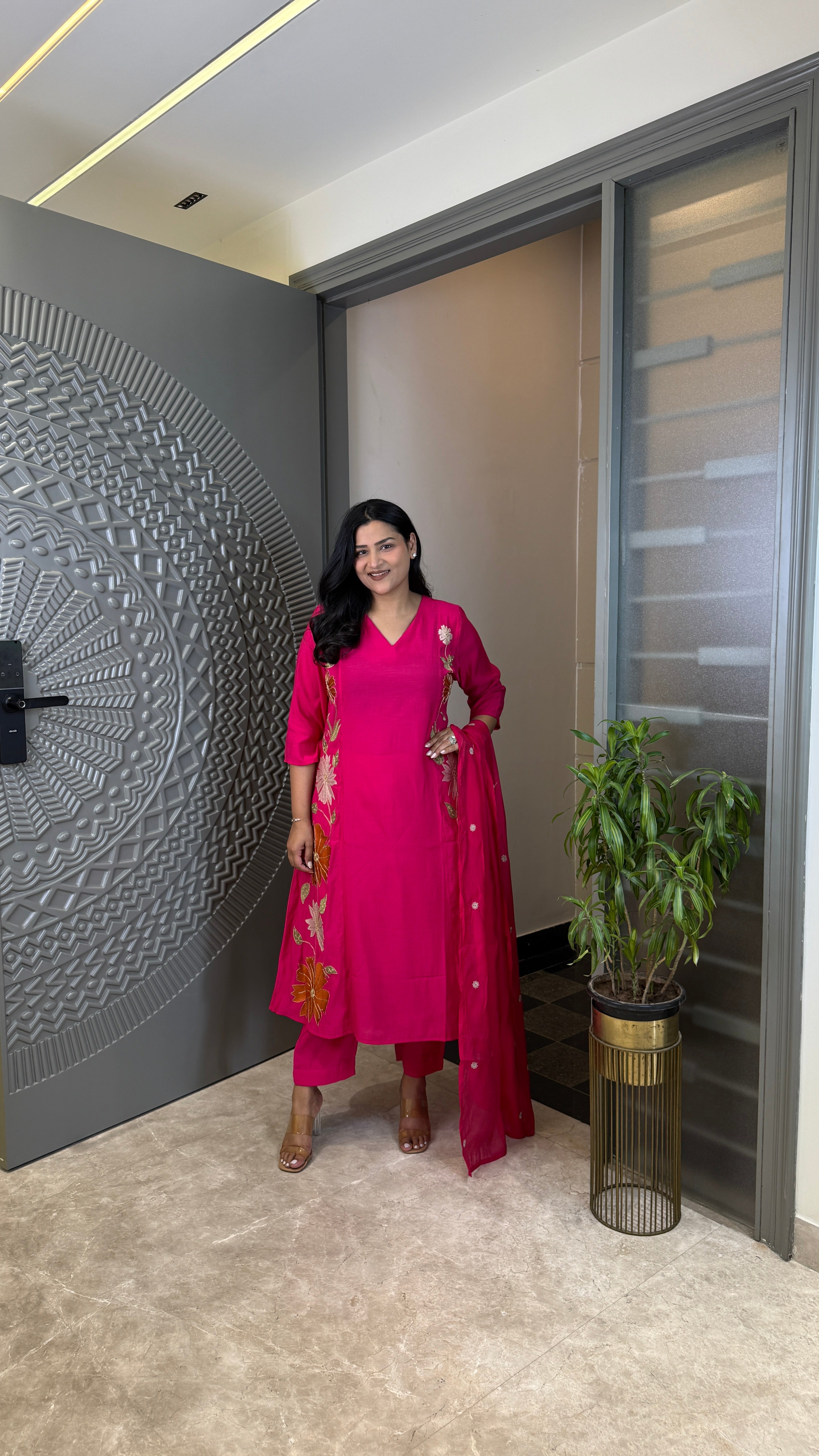 Rozi Pink Suit Set shrisa.in