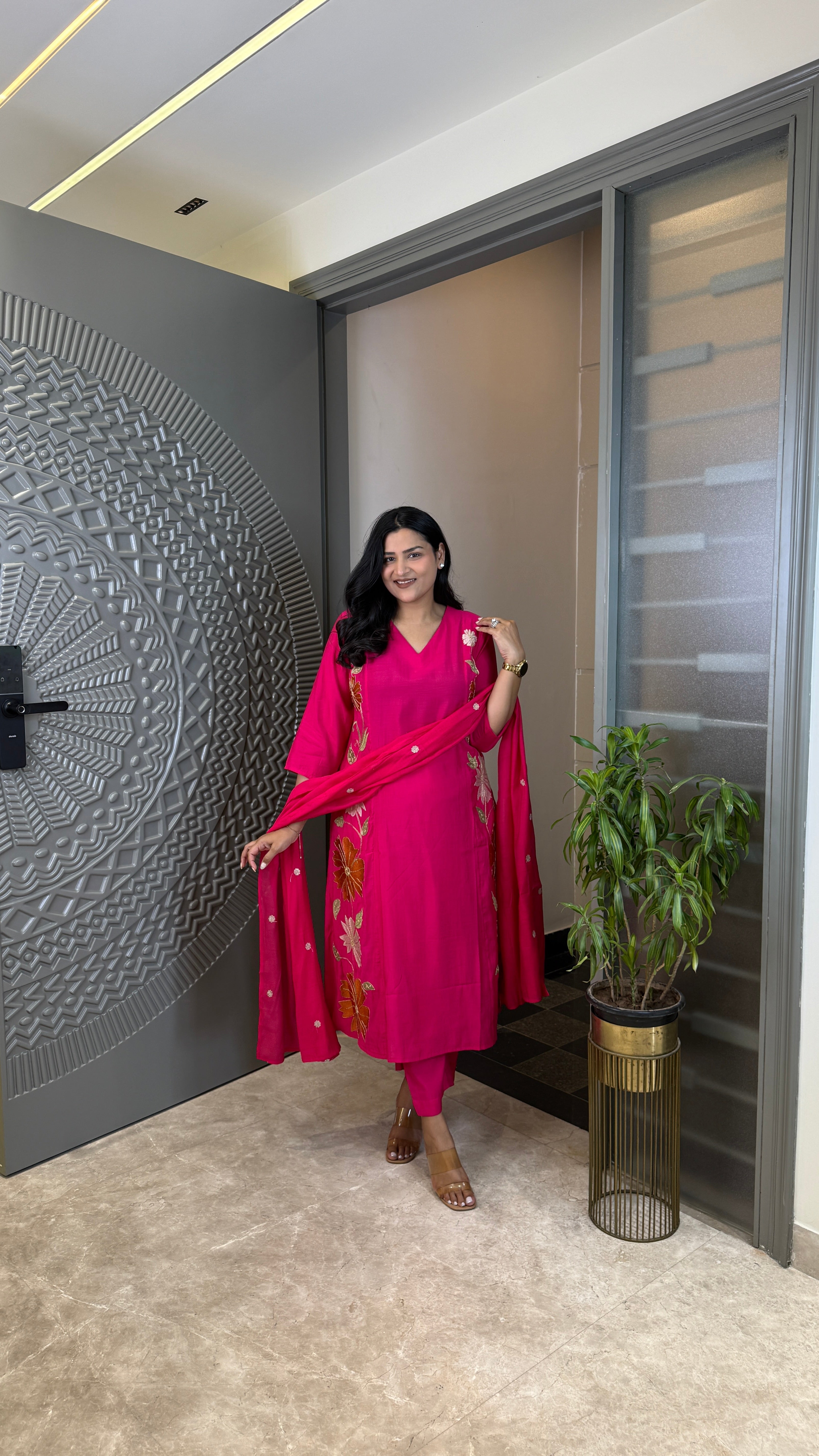 Rozi Pink Suit Set shrisa.in