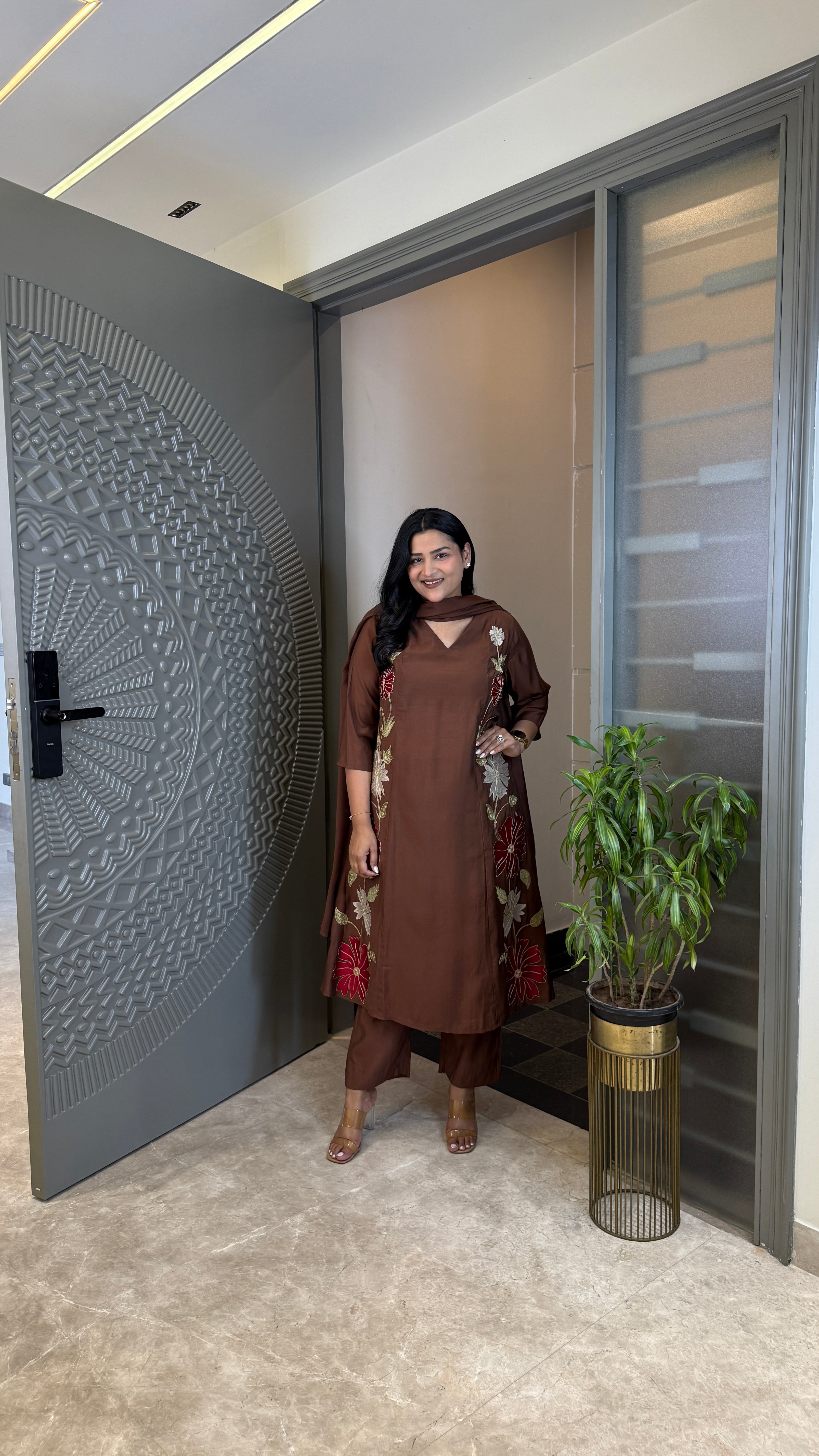 Rozi Brown Suit  Set shrisa.in