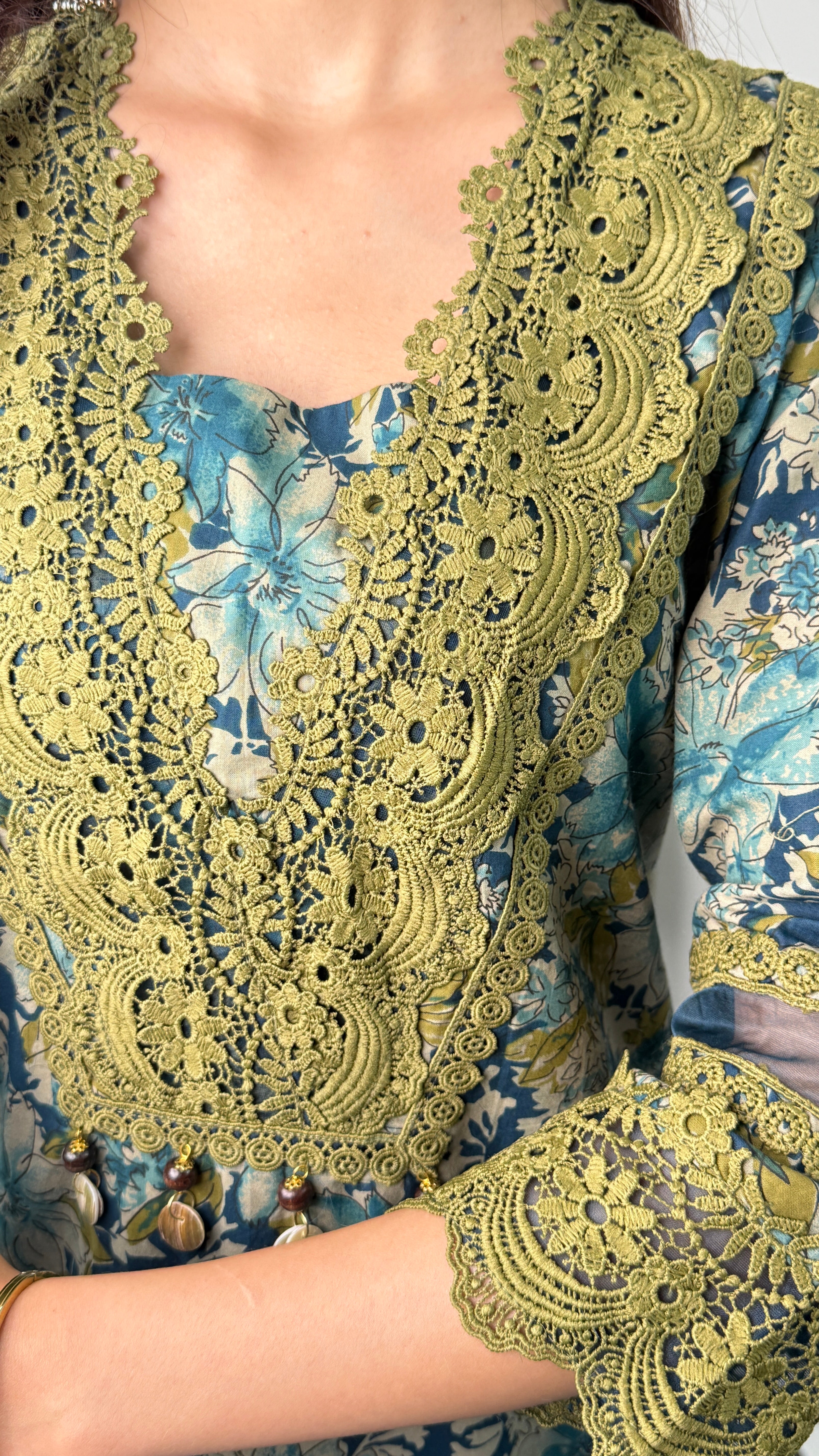 Teal & Green Lacework Suit Set