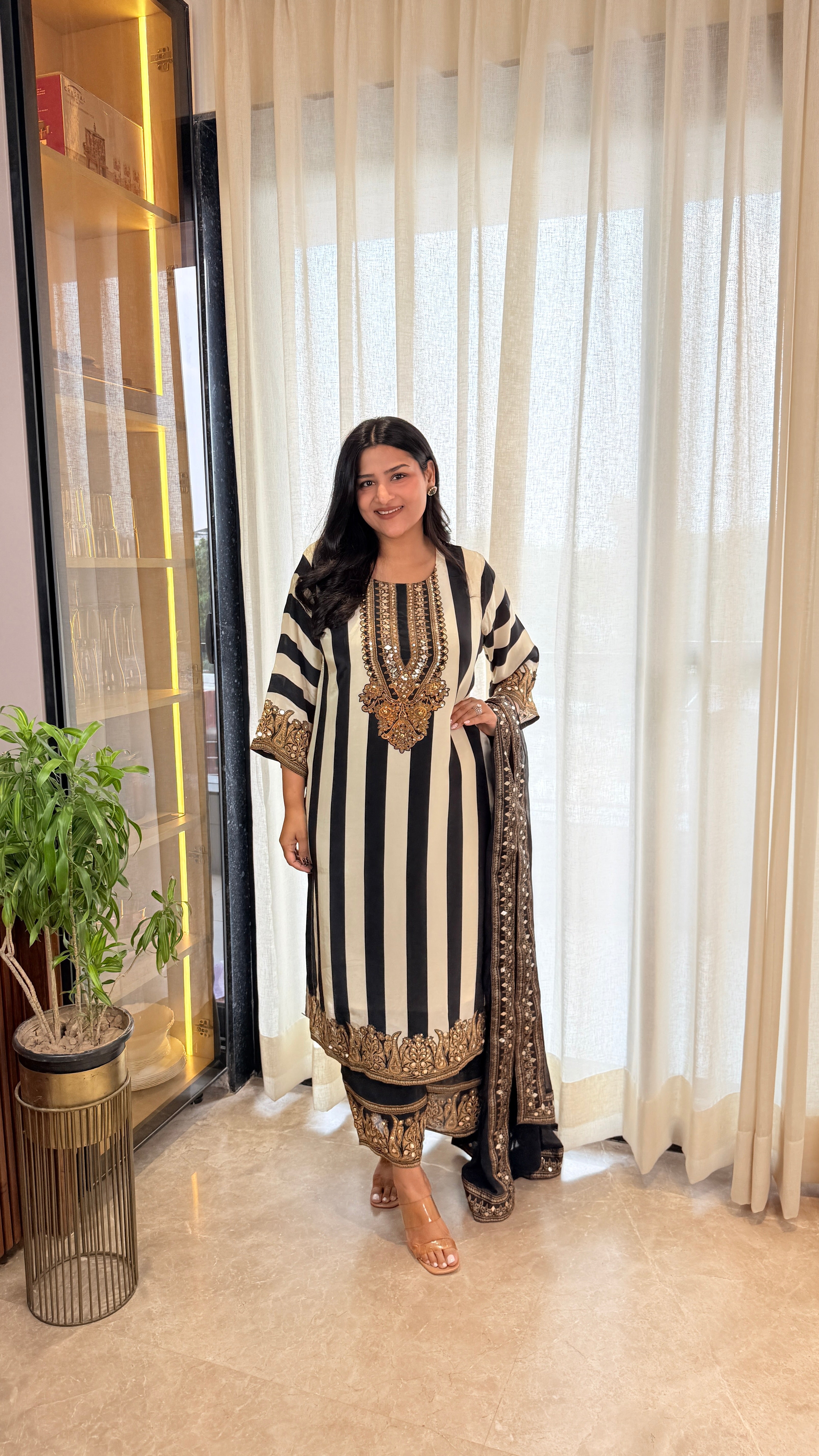 Black and White Crepe Suit Set shrisa.in